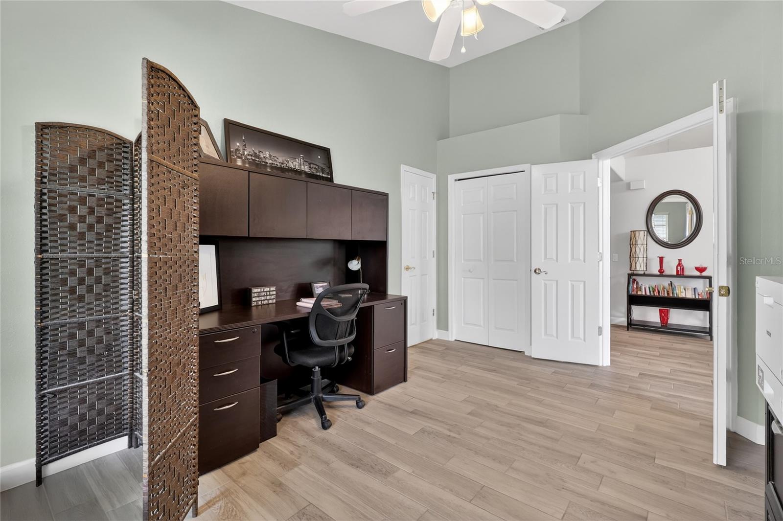 Image 16 of 72 For 737 Santa Maria Drive