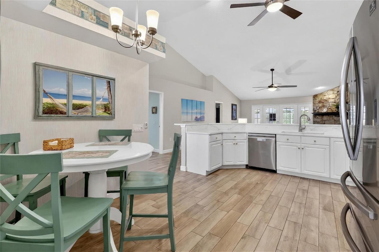 Image 28 of 72 For 737 Santa Maria Drive