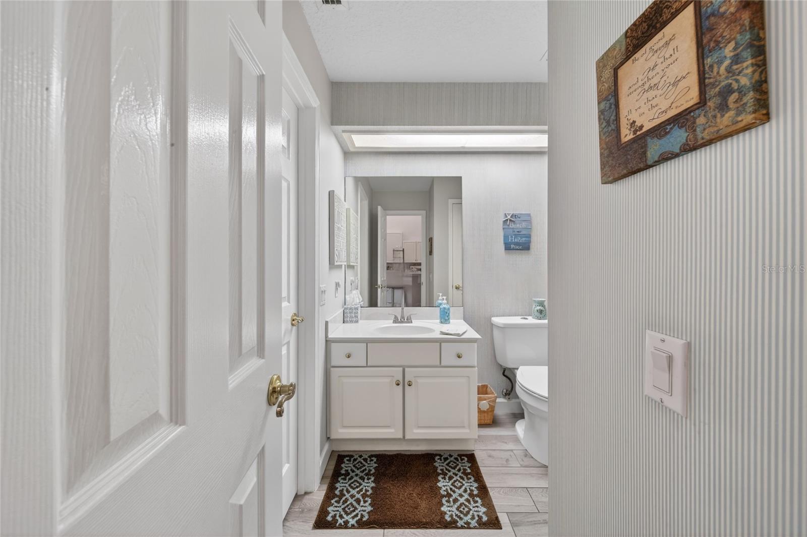 Image 30 of 72 For 737 Santa Maria Drive