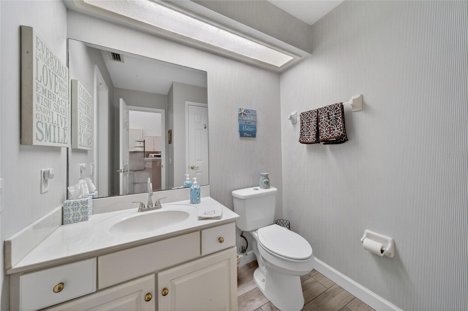 Image 31 of 72 For 737 Santa Maria Drive