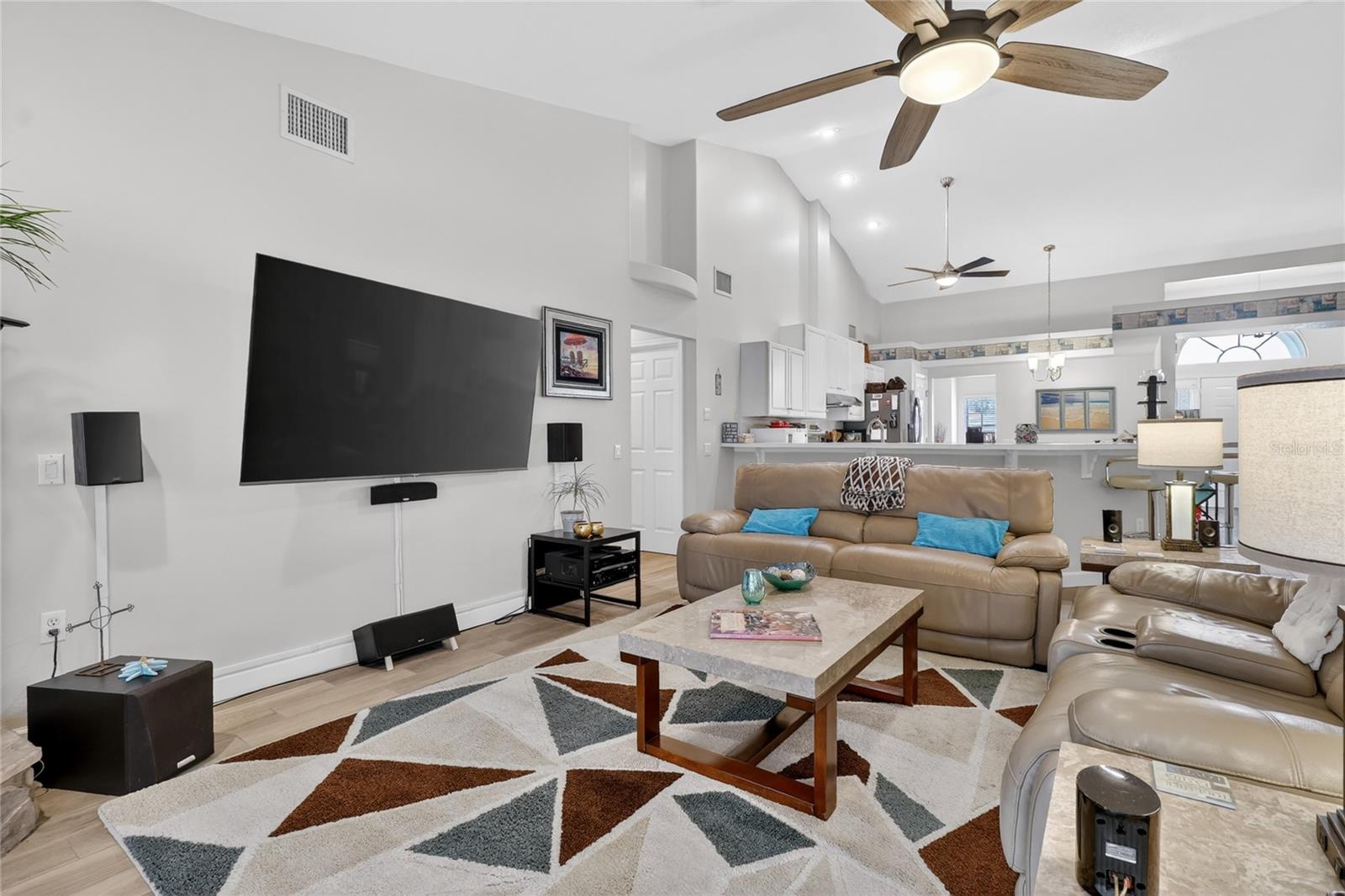 Image 37 of 72 For 737 Santa Maria Drive