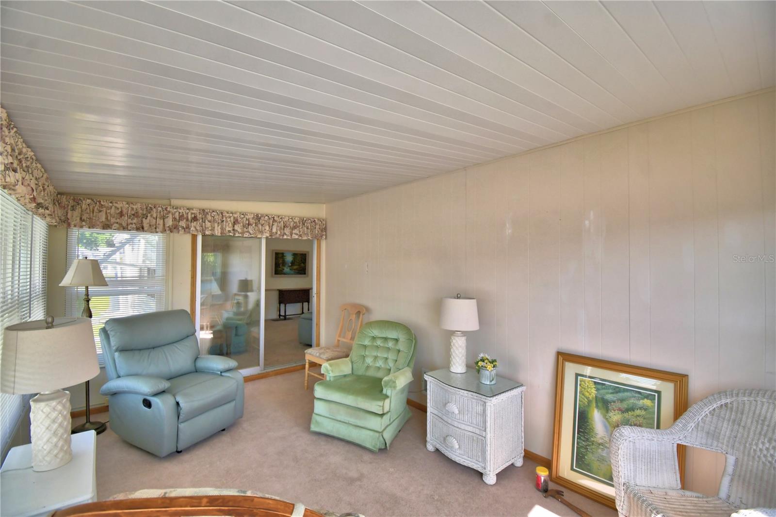 Image 19 of 46 For 117 Holiday Lane