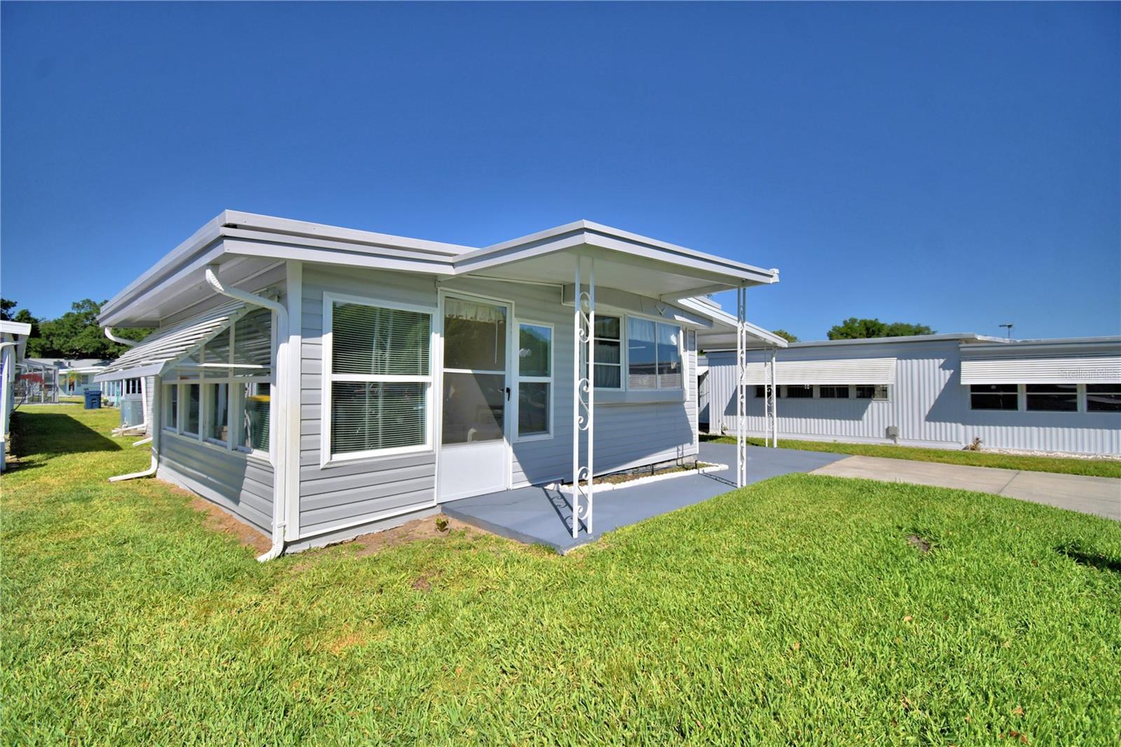 Image 4 of 46 For 117 Holiday Lane