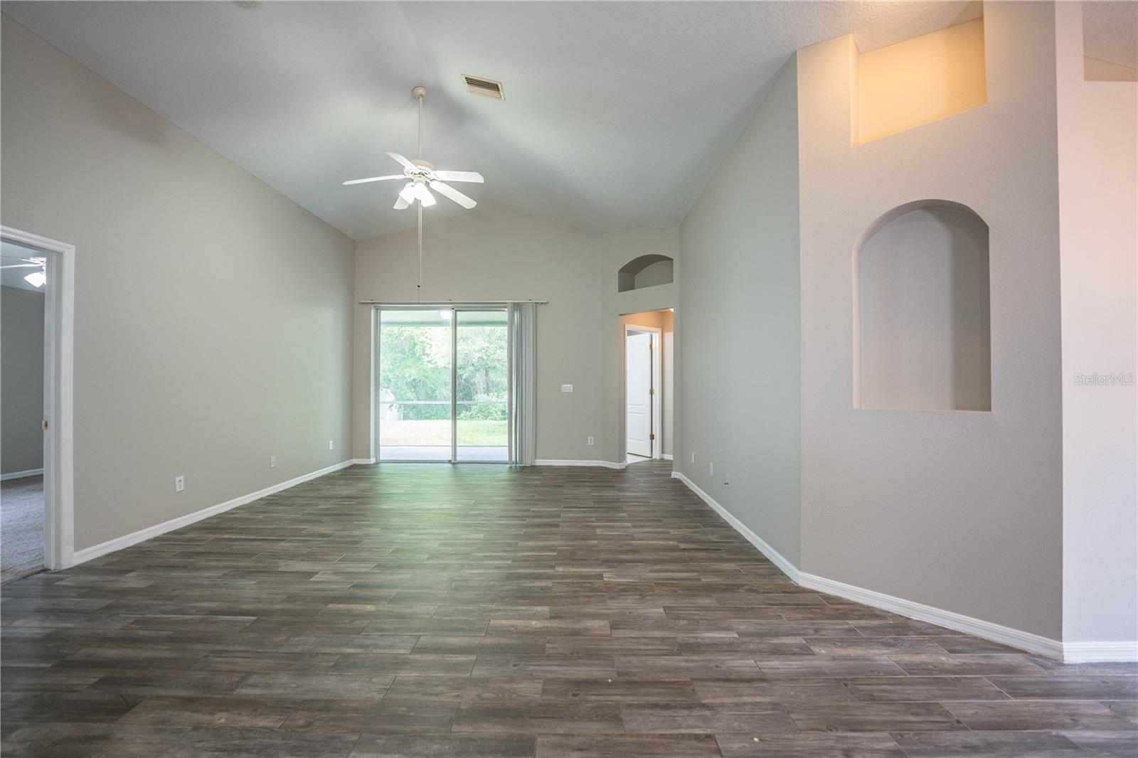 Image 10 of 49 For 10458 Lucaya Drive