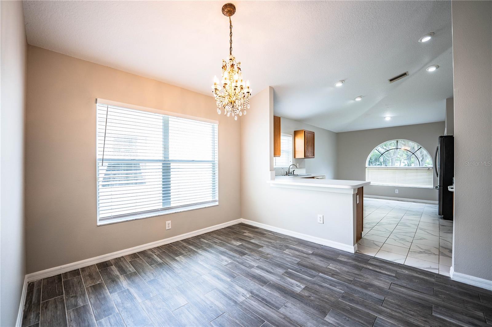 Image 13 of 49 For 10458 Lucaya Drive