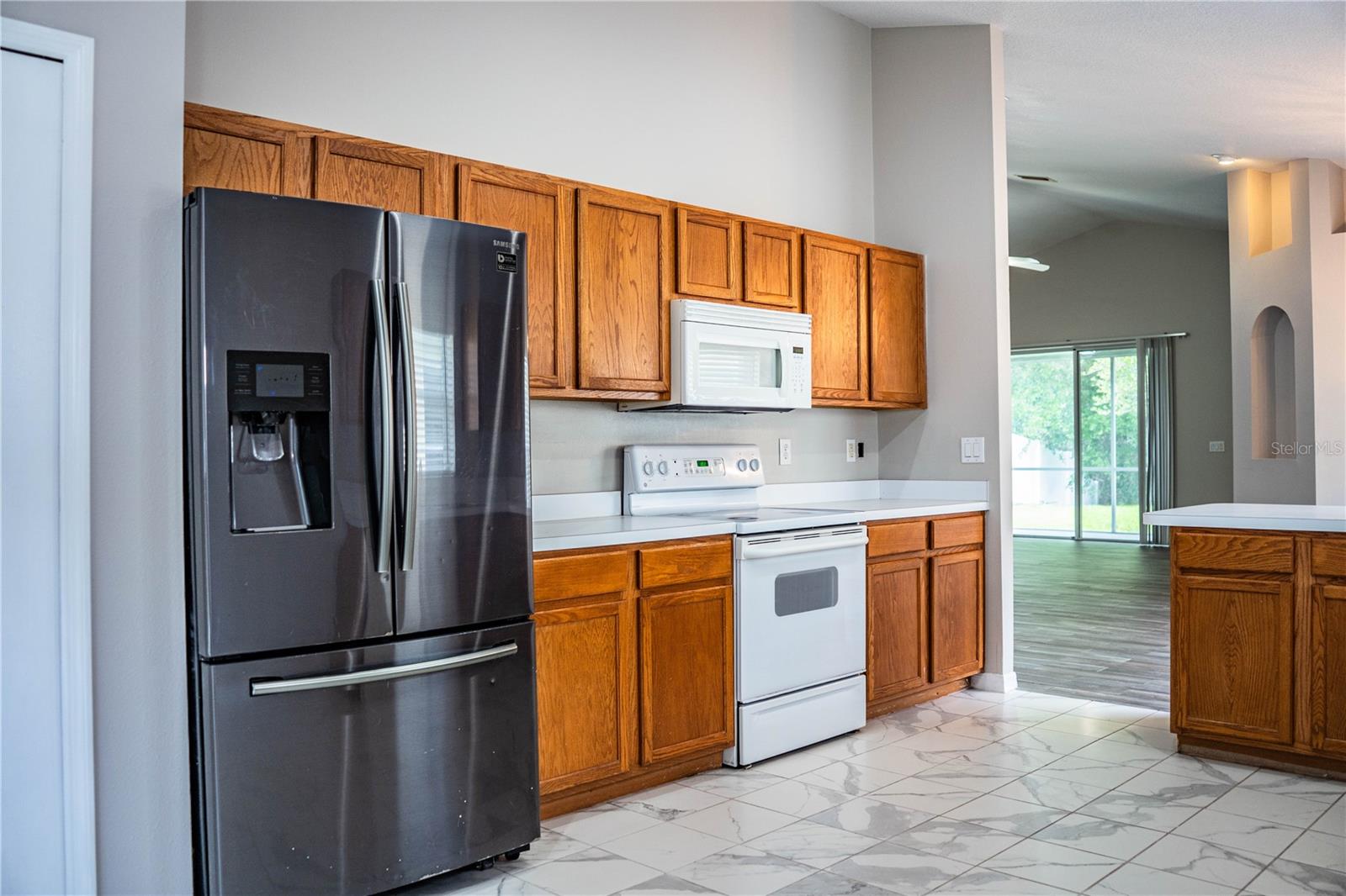 Image 15 of 49 For 10458 Lucaya Drive