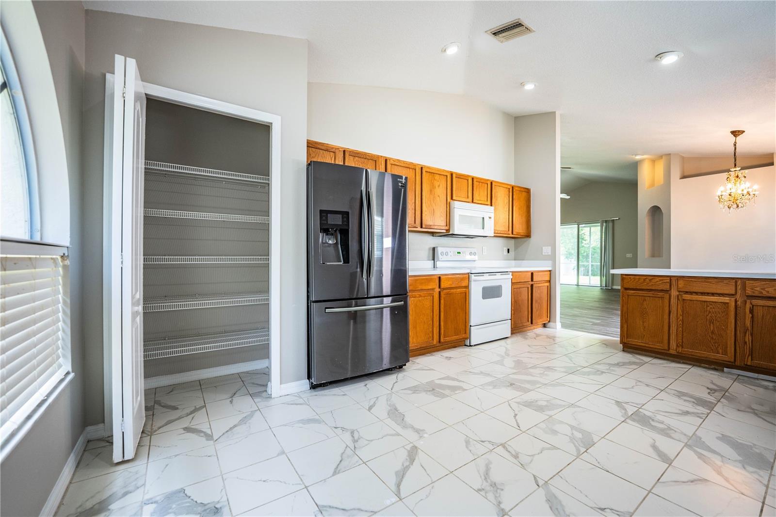 Image 16 of 49 For 10458 Lucaya Drive