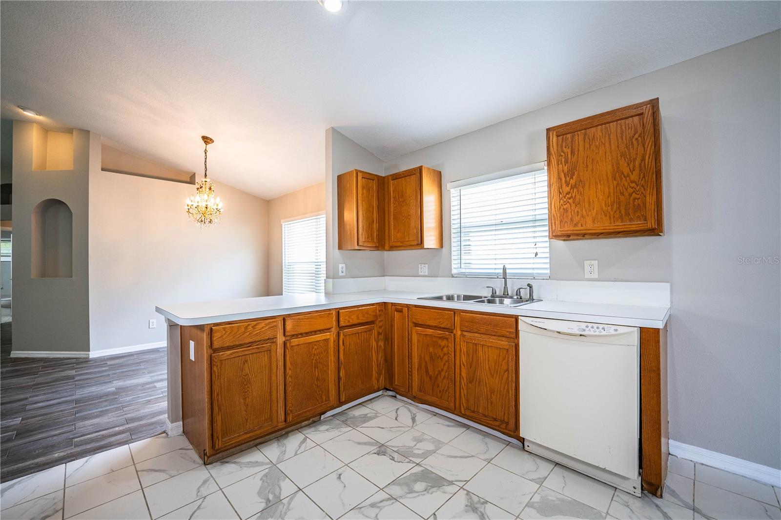 Image 17 of 49 For 10458 Lucaya Drive