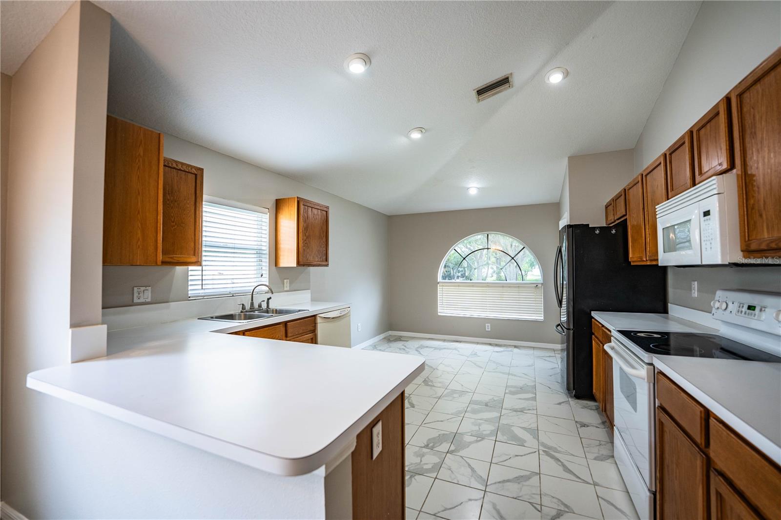 Image 20 of 49 For 10458 Lucaya Drive