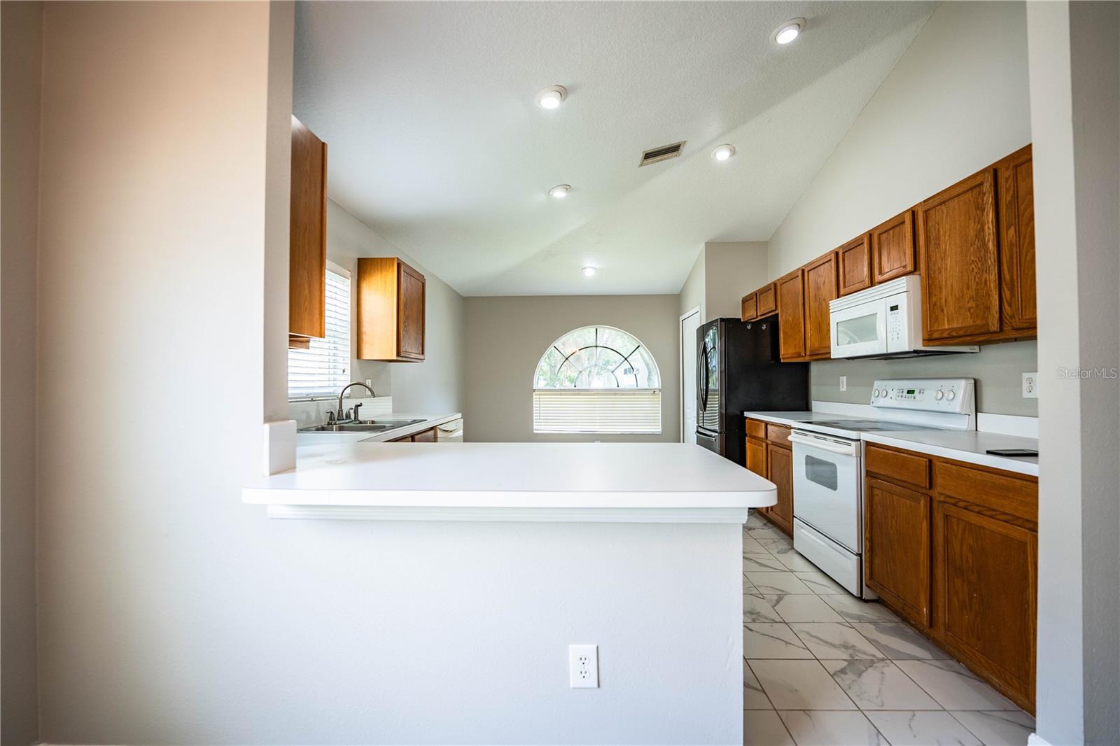 Image 21 of 49 For 10458 Lucaya Drive