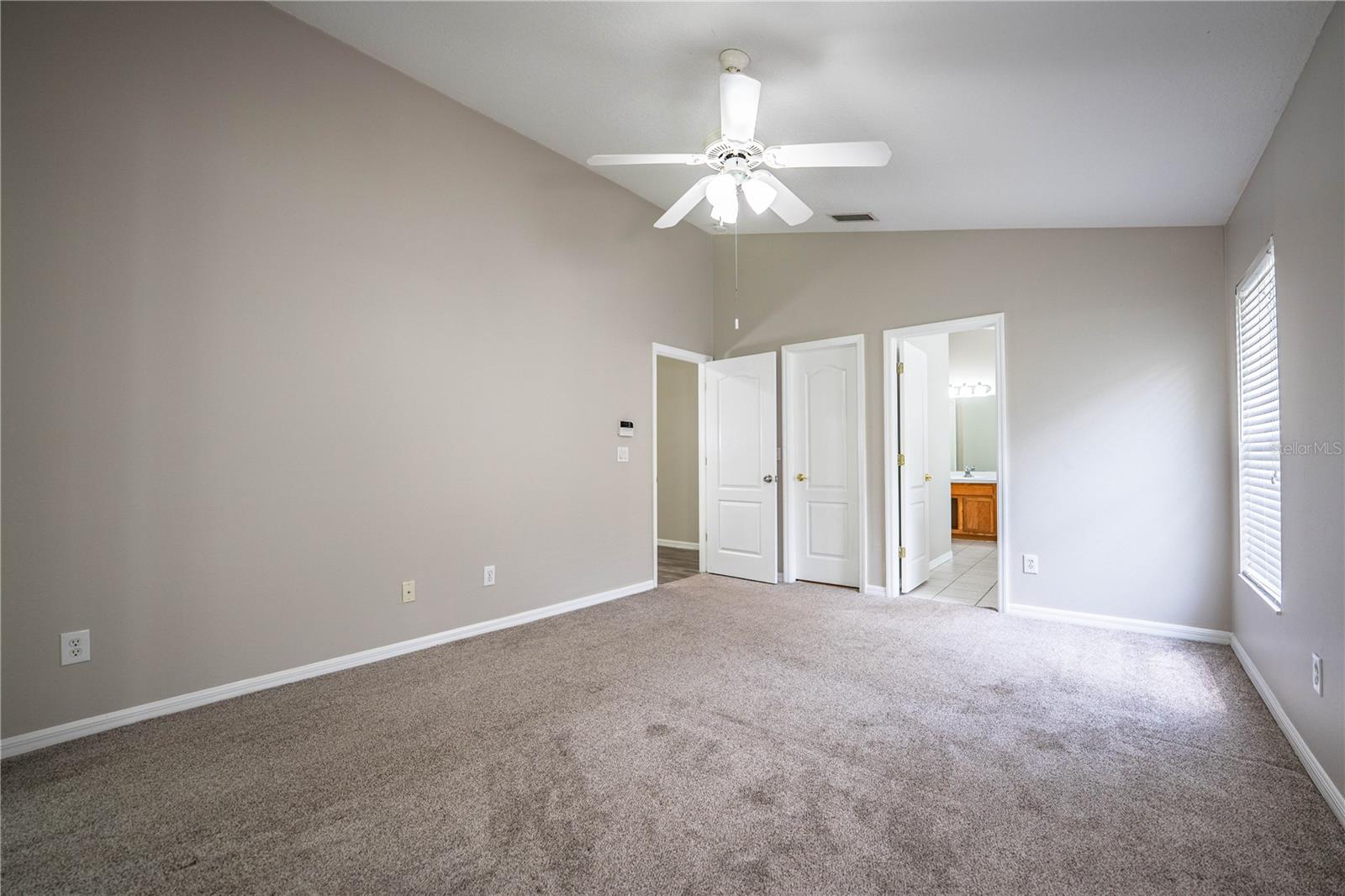 Image 29 of 49 For 10458 Lucaya Drive