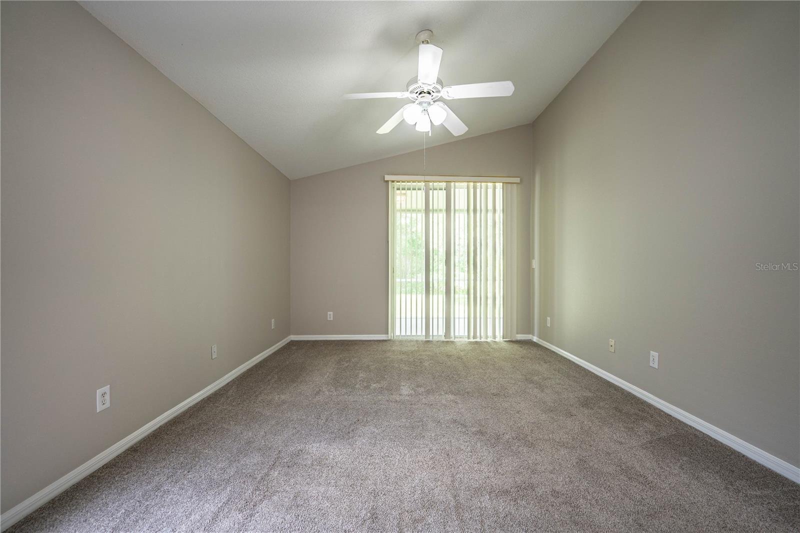 Image 31 of 49 For 10458 Lucaya Drive