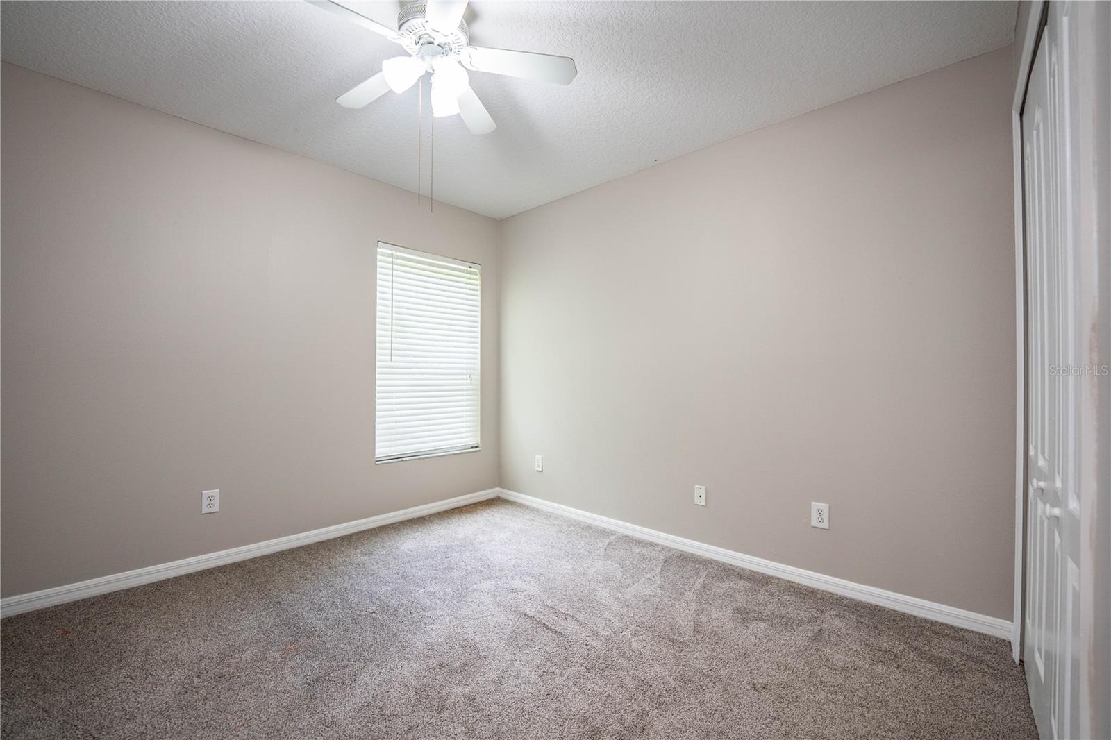 Image 37 of 49 For 10458 Lucaya Drive