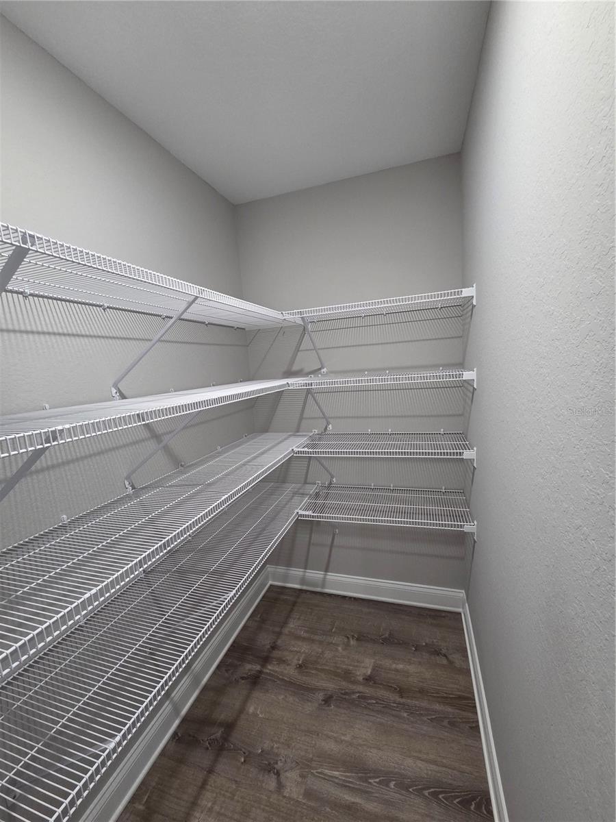 Image 11 of 33 For 1580 Sally St