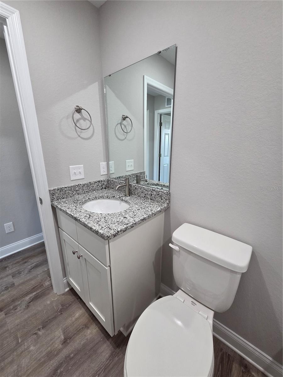 Image 25 of 33 For 1580 Sally St