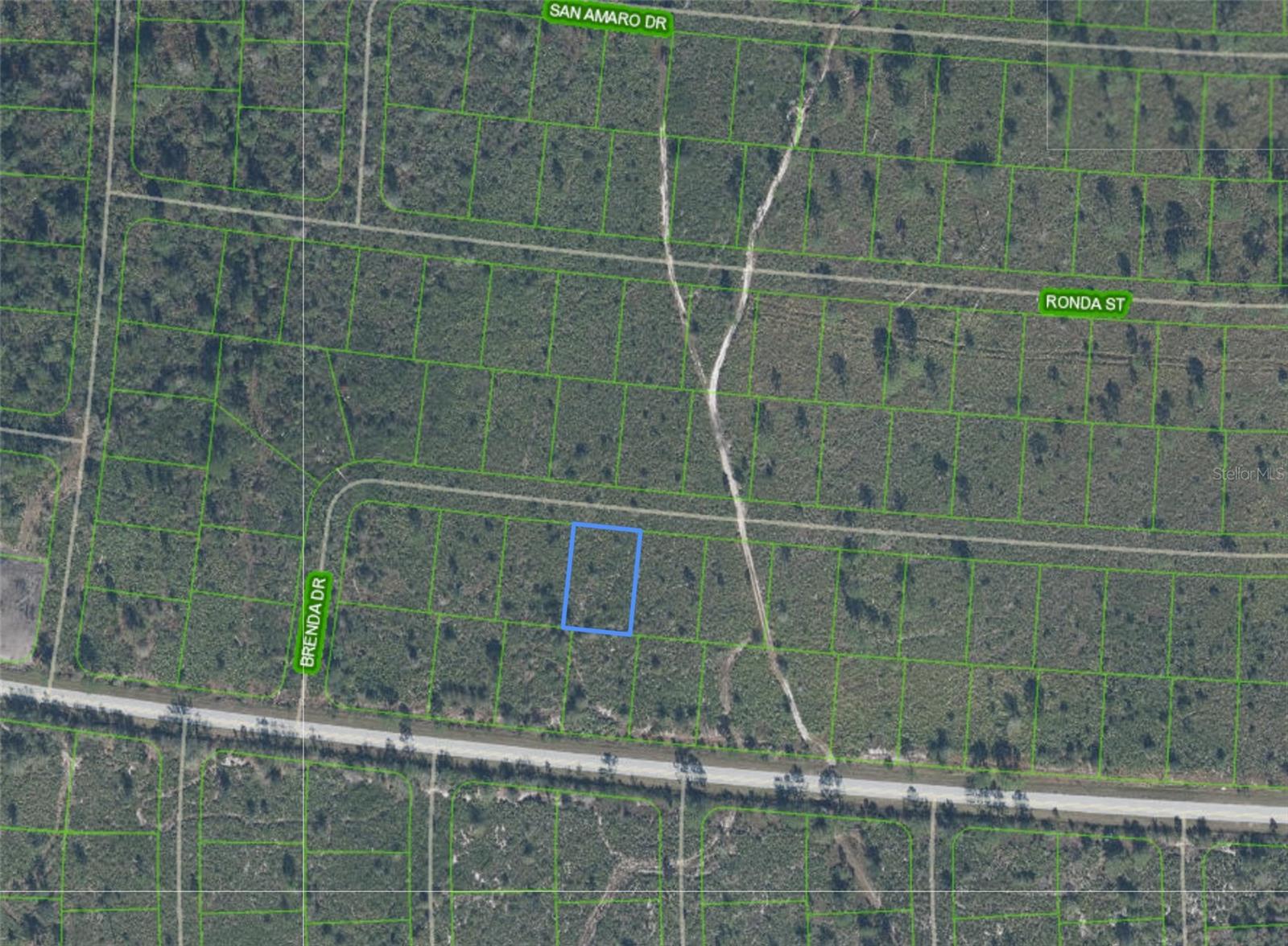 Details for 8119 Brenda Drive, SEBRING, FL 33872