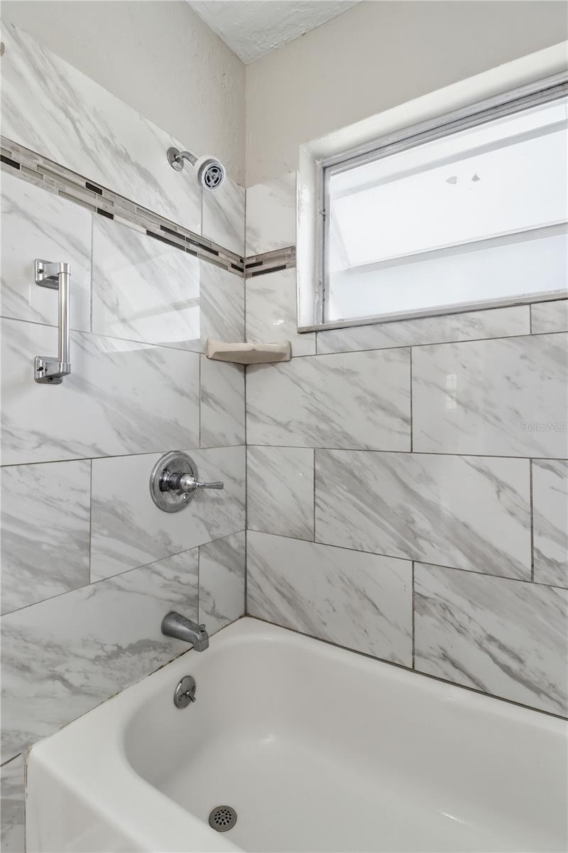 Image 33 of 46 For 38 Regina Boulevard