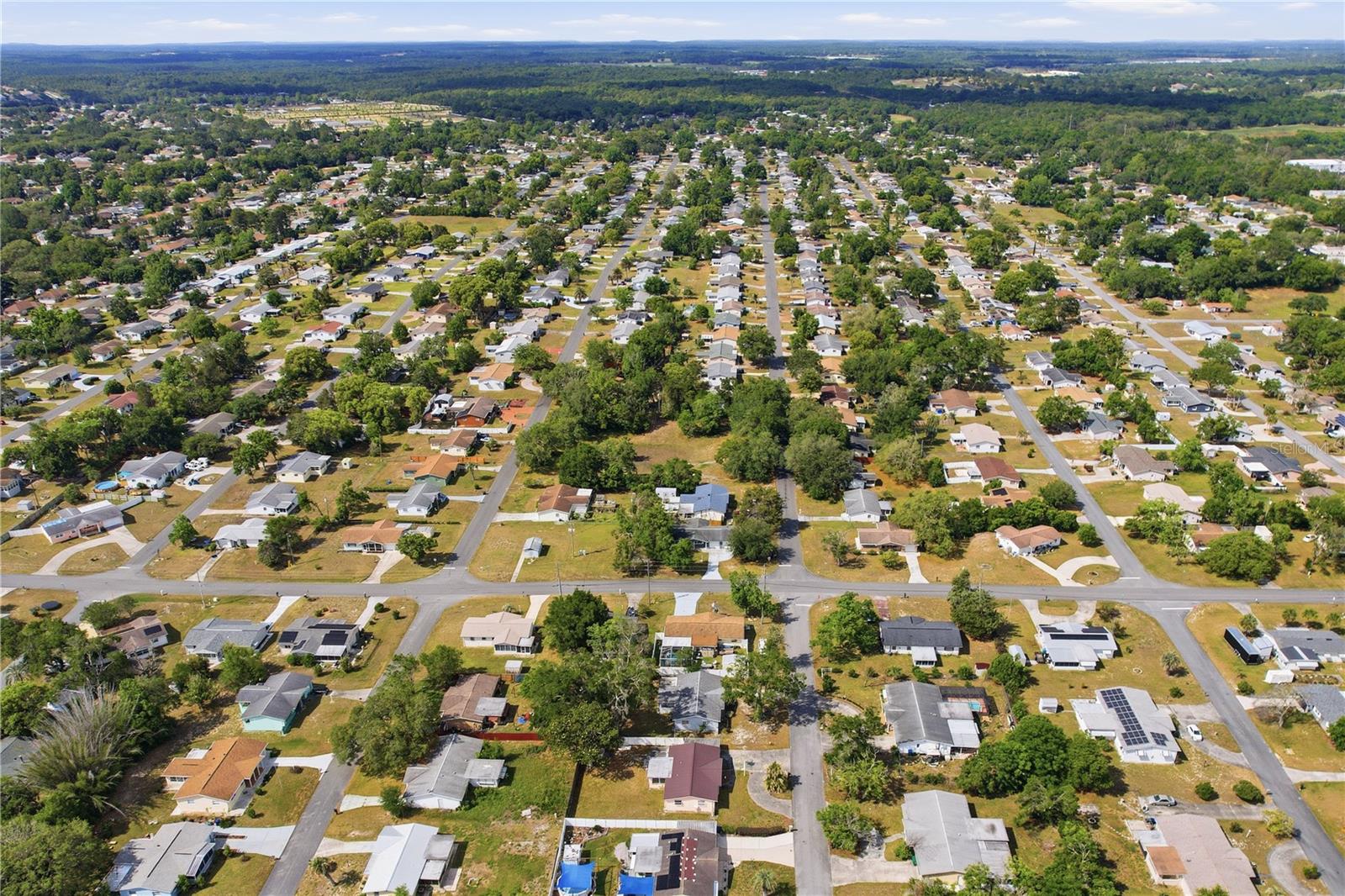 Image 43 of 46 For 38 Regina Boulevard
