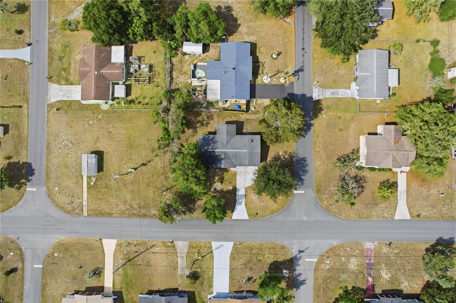 Image 45 of 46 For 38 Regina Boulevard