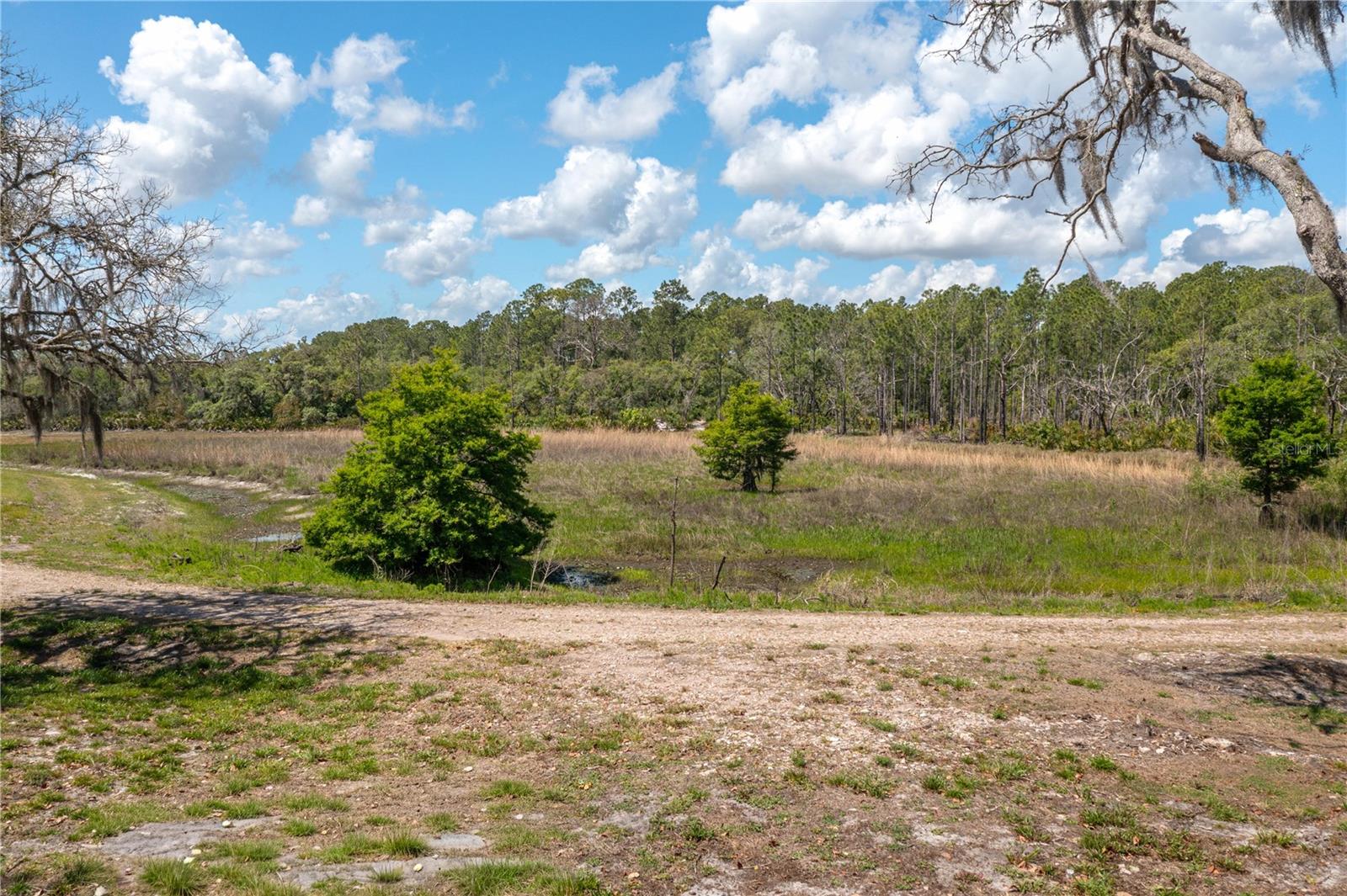 Image 35 of 39 For 991 Bay Court