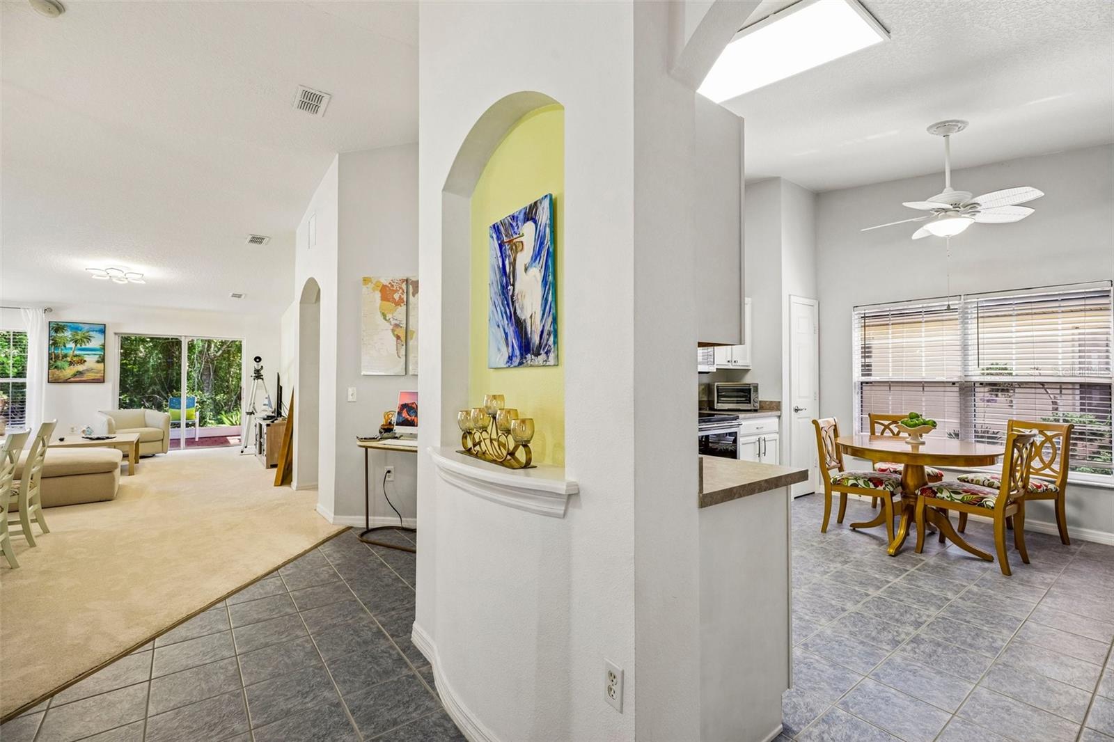 Image 14 of 61 For 516 Millifiora Lane