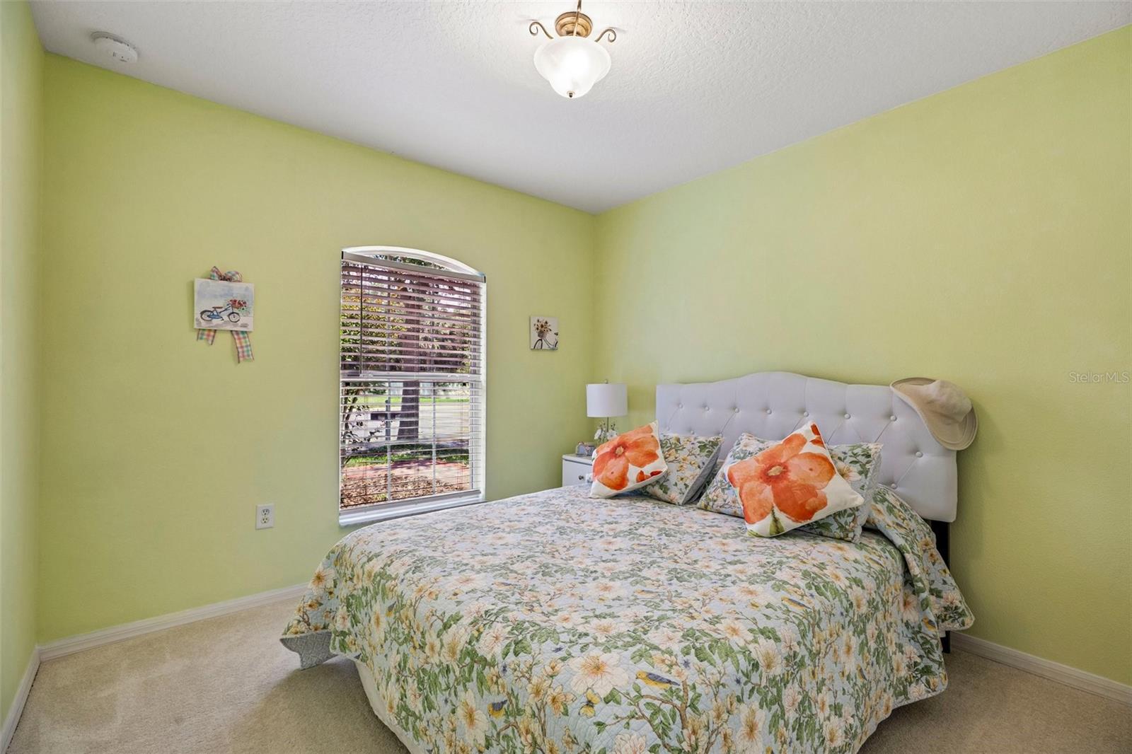 Image 29 of 61 For 516 Millifiora Lane