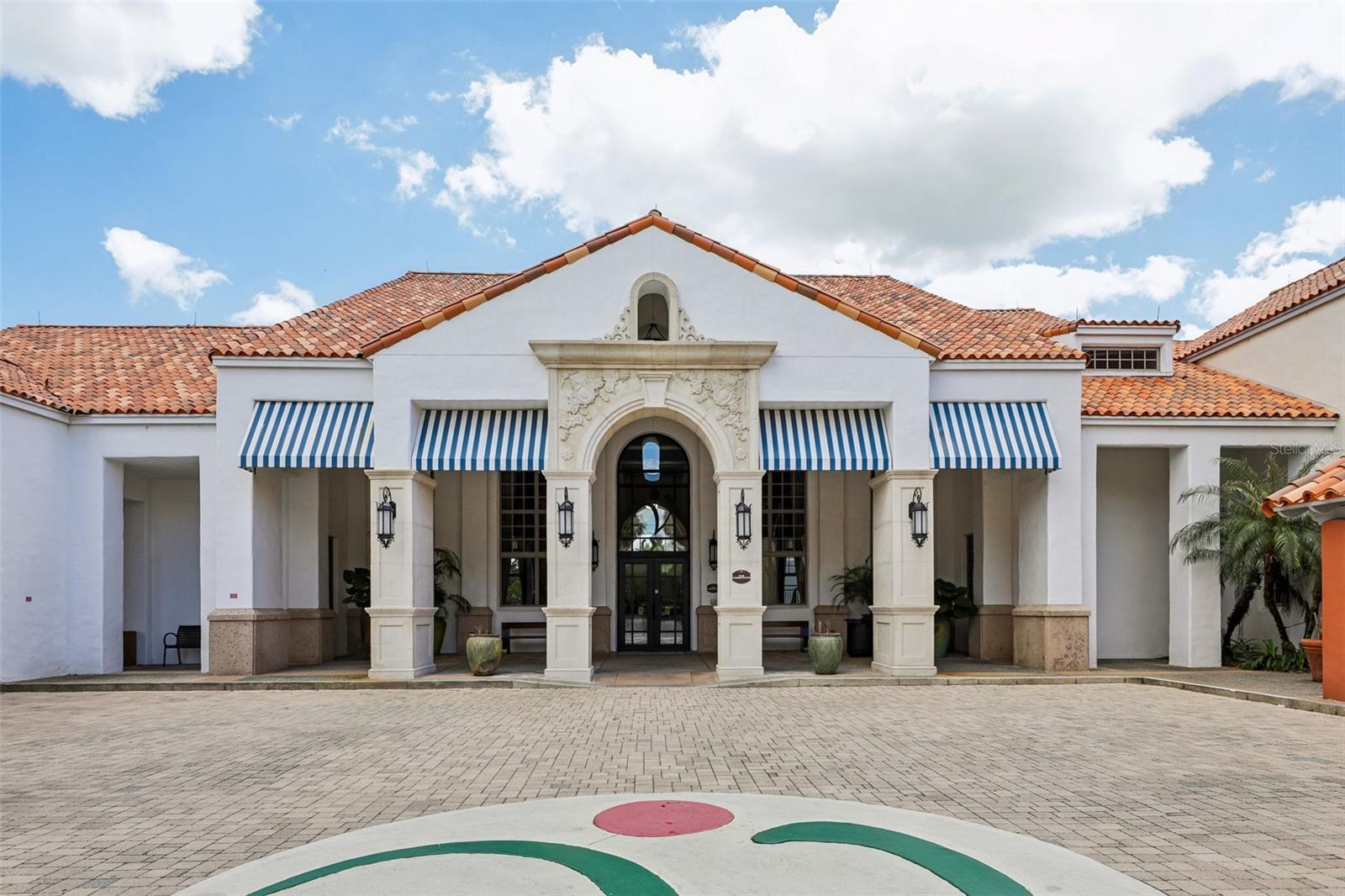 Image 50 of 61 For 516 Millifiora Lane