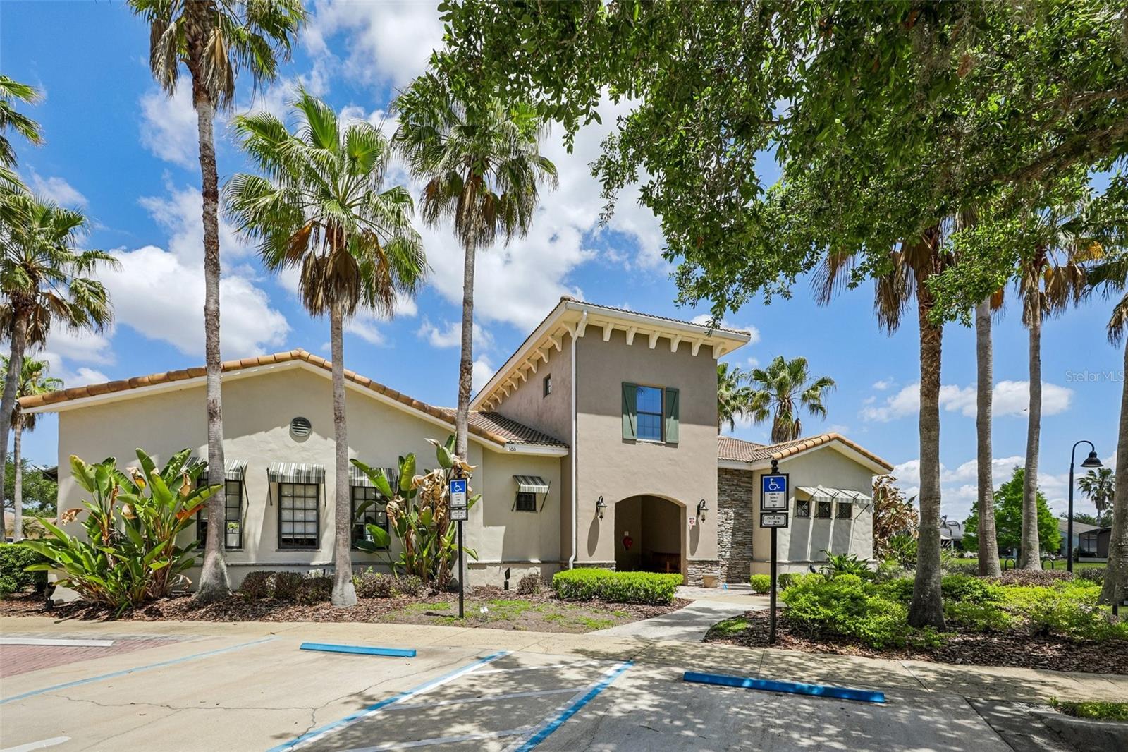 Image 52 of 61 For 516 Millifiora Lane