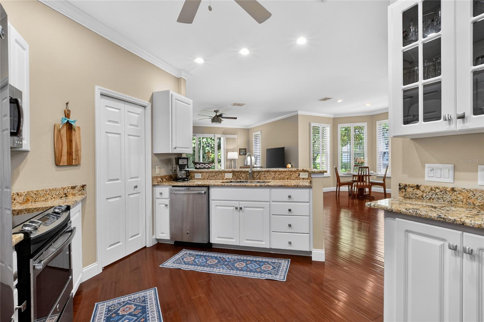Image 21 of 60 For 612 Grasslands Village Circle 612