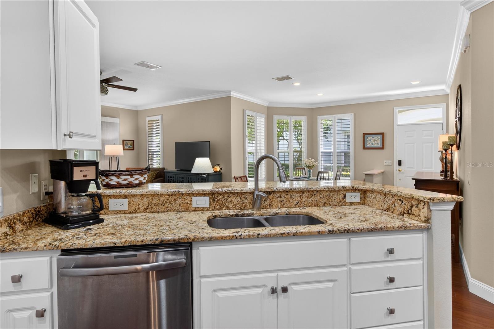 Image 27 of 60 For 612 Grasslands Village Circle 612