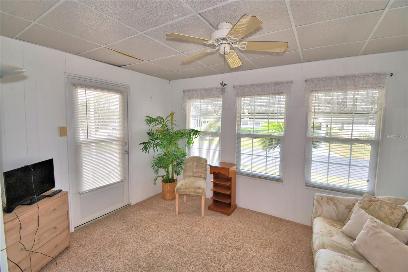 Image 20 of 70 For 4253 Cedarwood Street