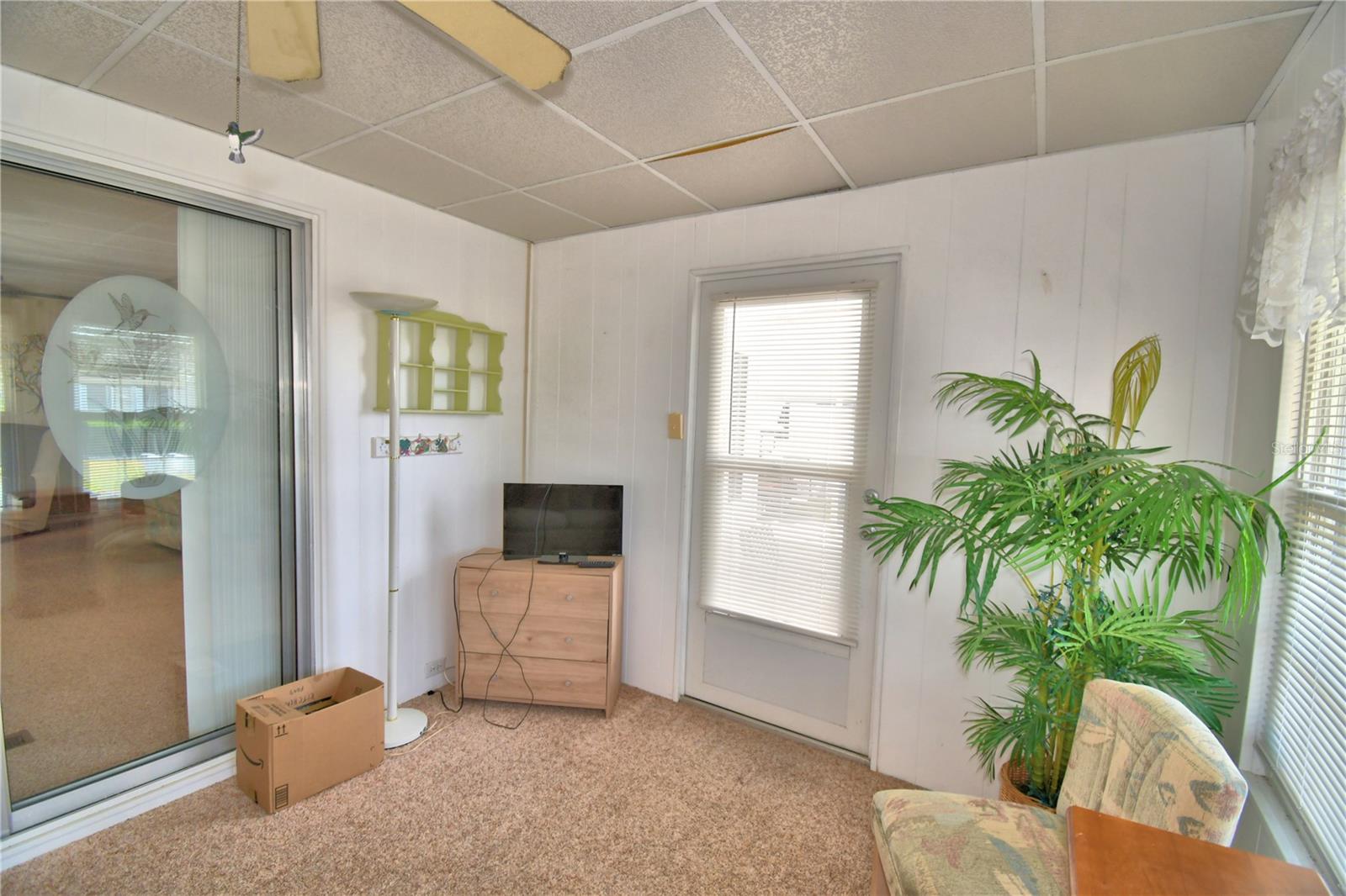 Image 21 of 70 For 4253 Cedarwood Street