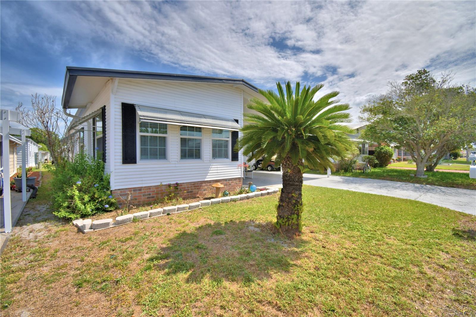 Image 3 of 70 For 4253 Cedarwood Street