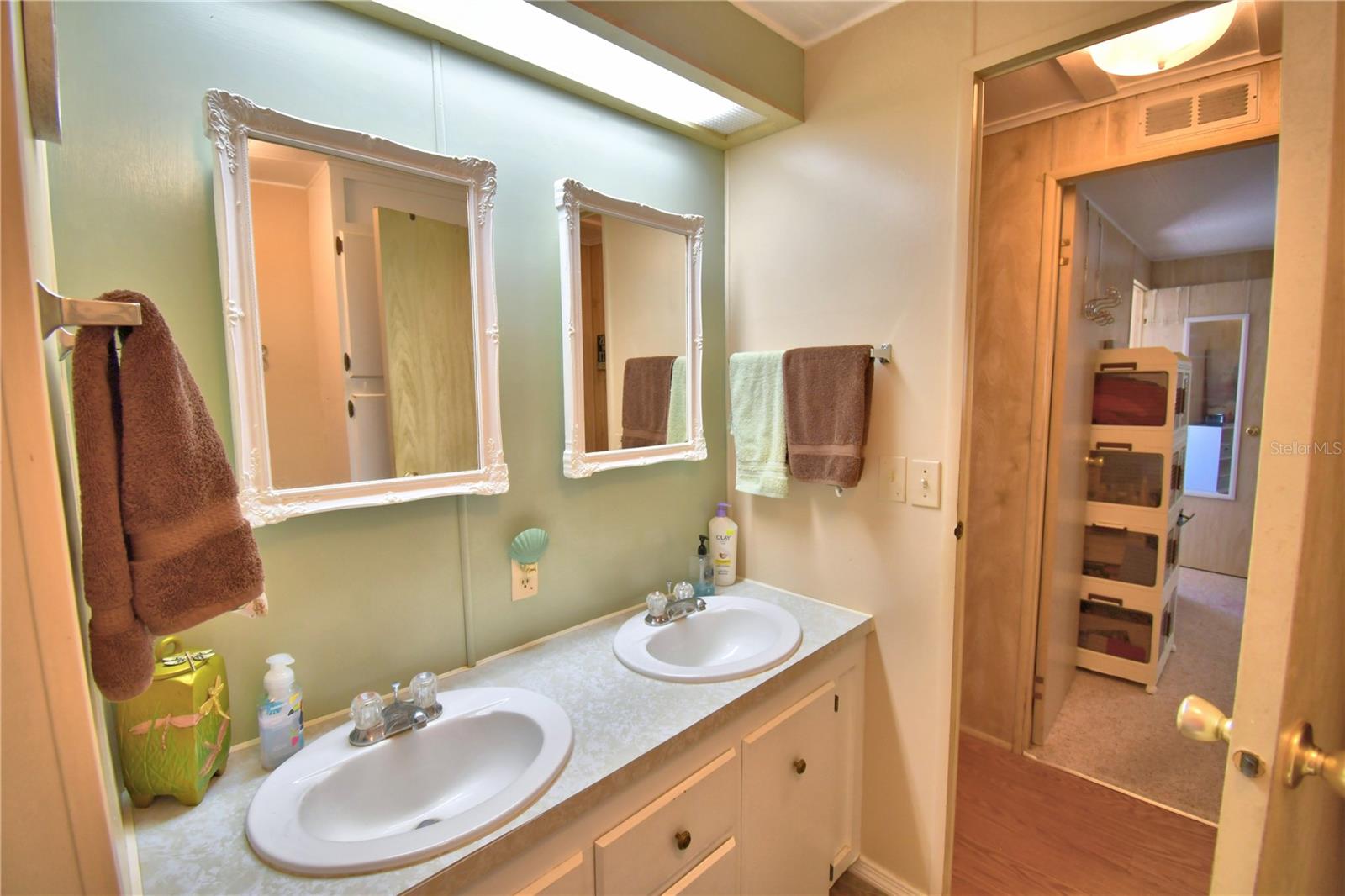 Image 30 of 70 For 4253 Cedarwood Street