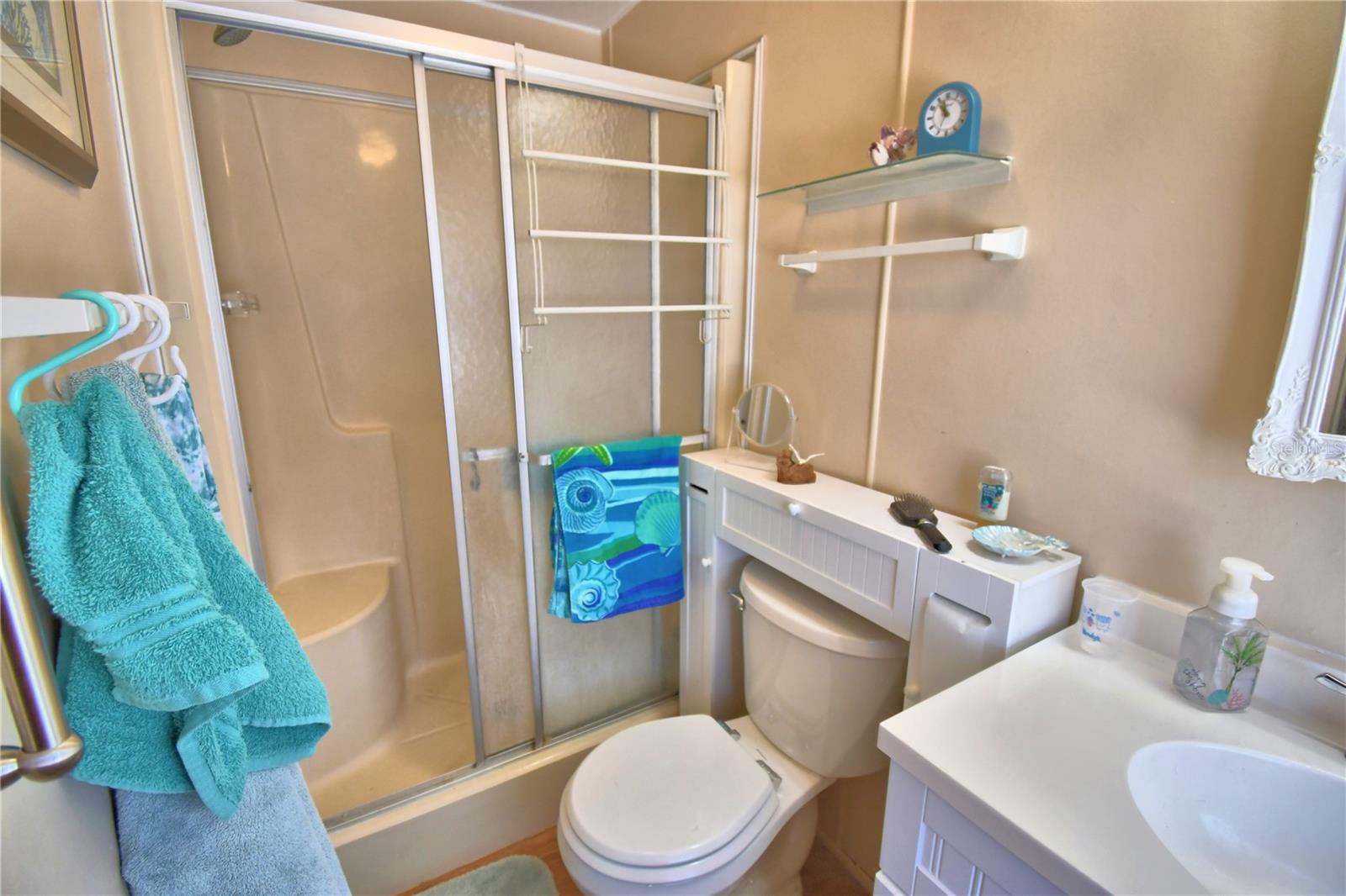 Image 38 of 70 For 4253 Cedarwood Street