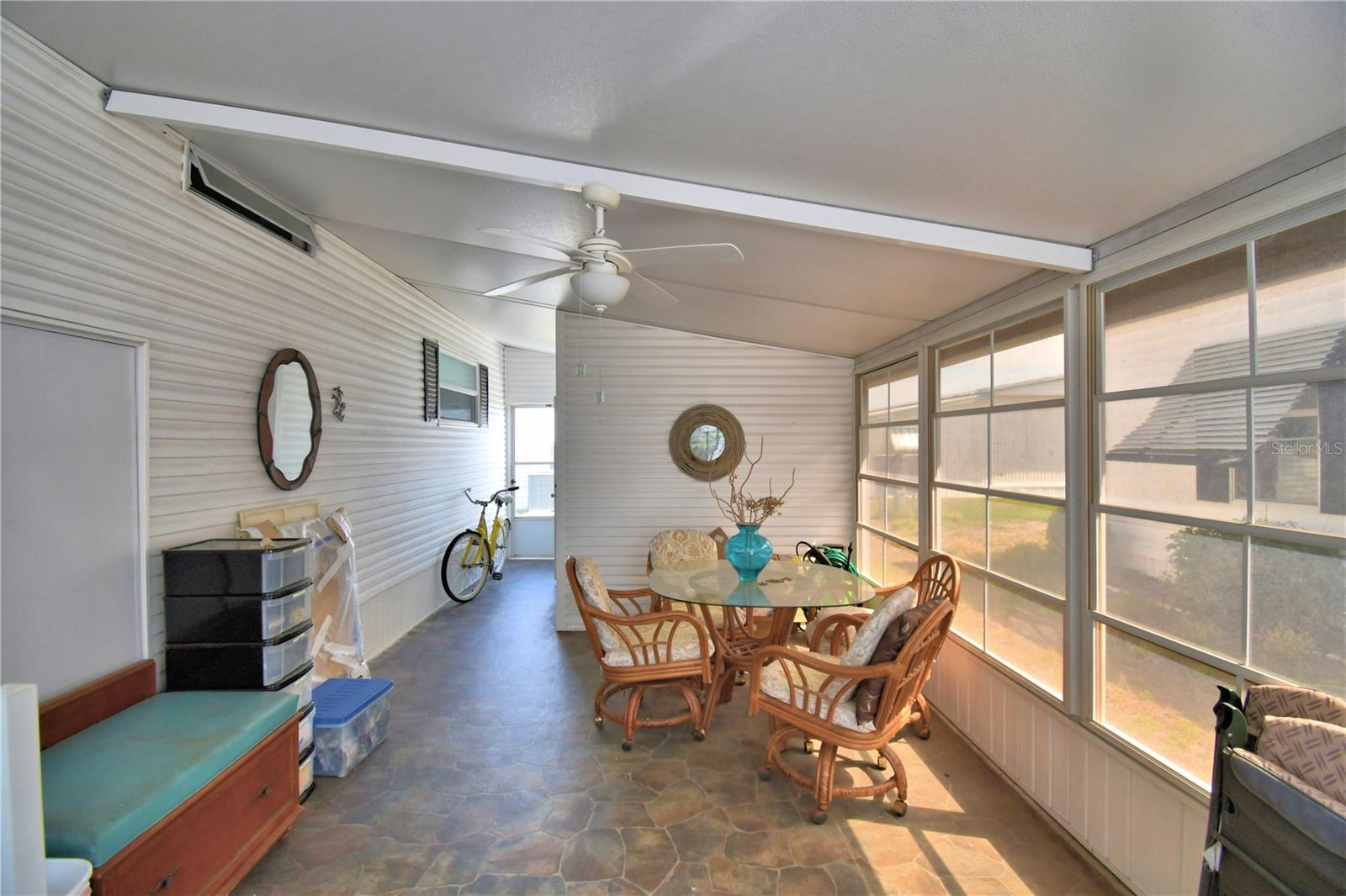 Image 5 of 70 For 4253 Cedarwood Street