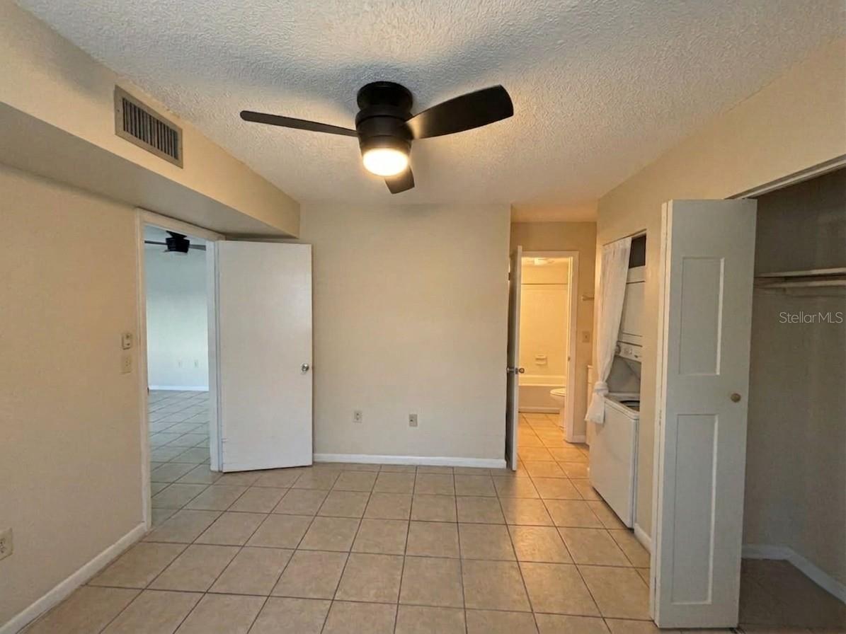 Image 8 of 11 For 1103 Cypress Gardens Boulevard 30
