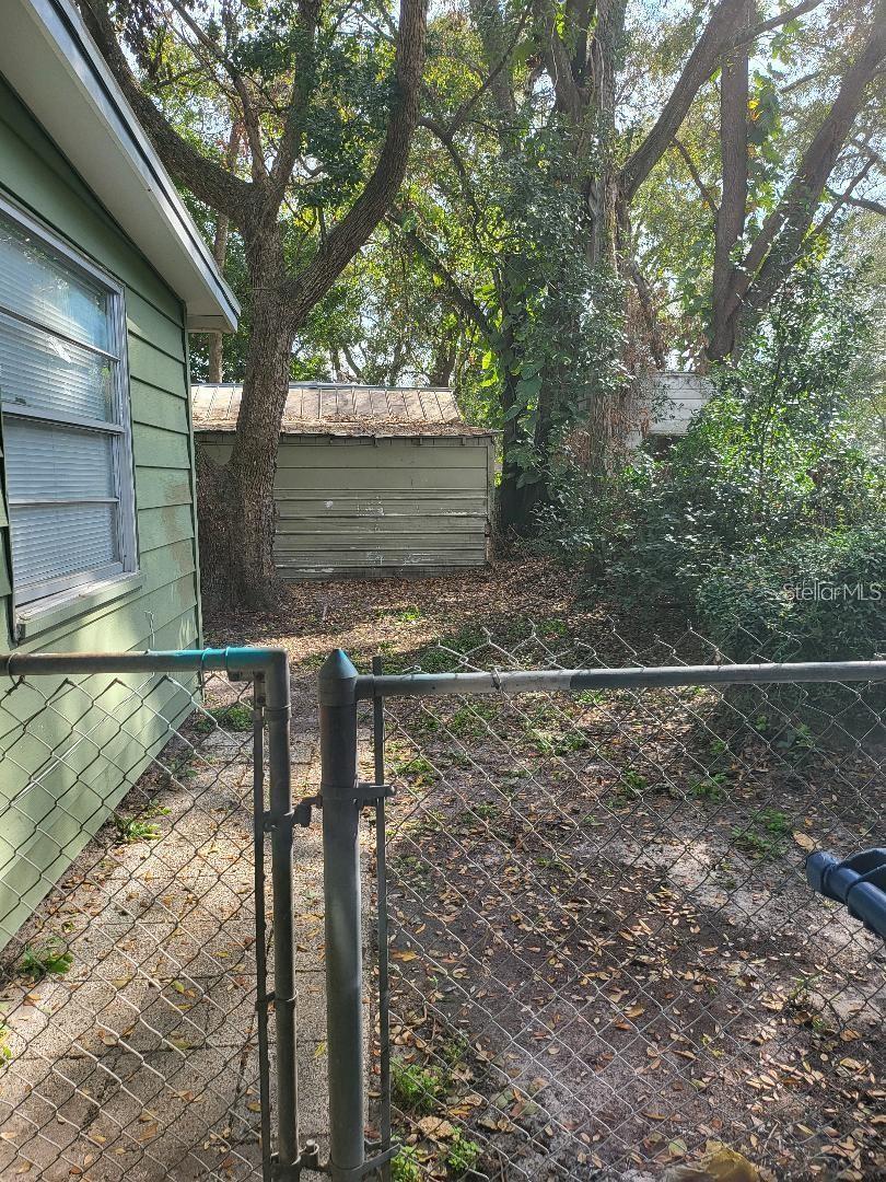 Image 17 of 22 For 639 2nd Street