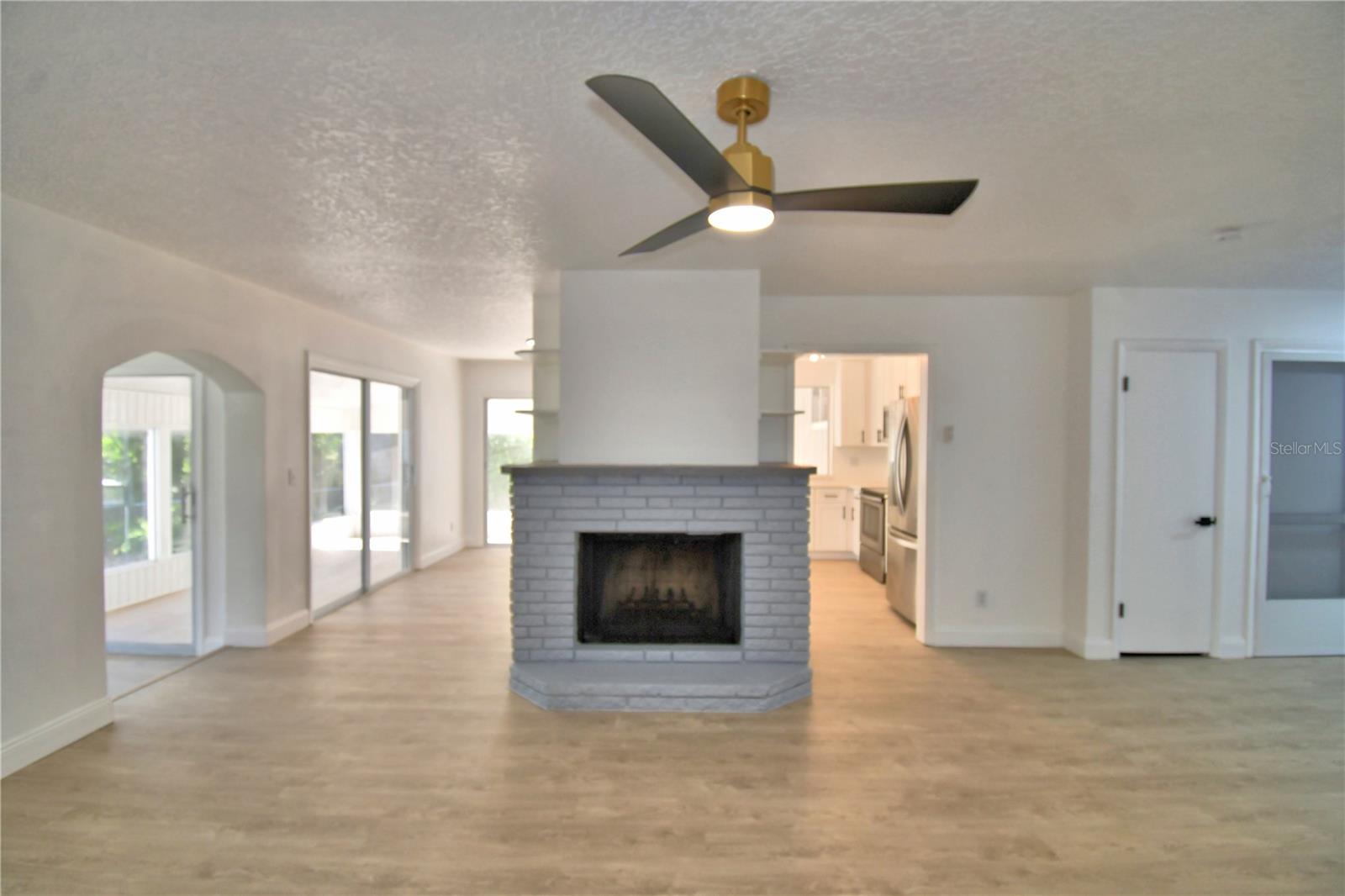 Image 10 of 66 For 138 Whittier Lane