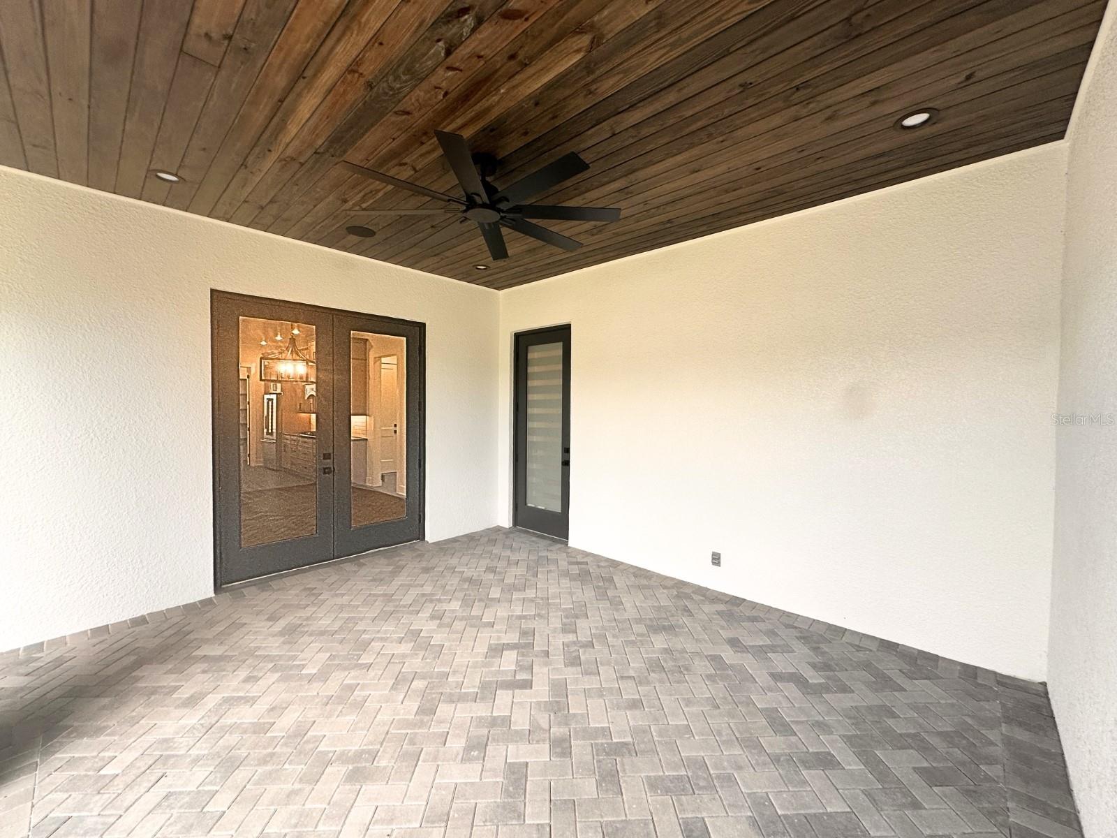 Image 38 of 41 For 1787 Lakehill Drive