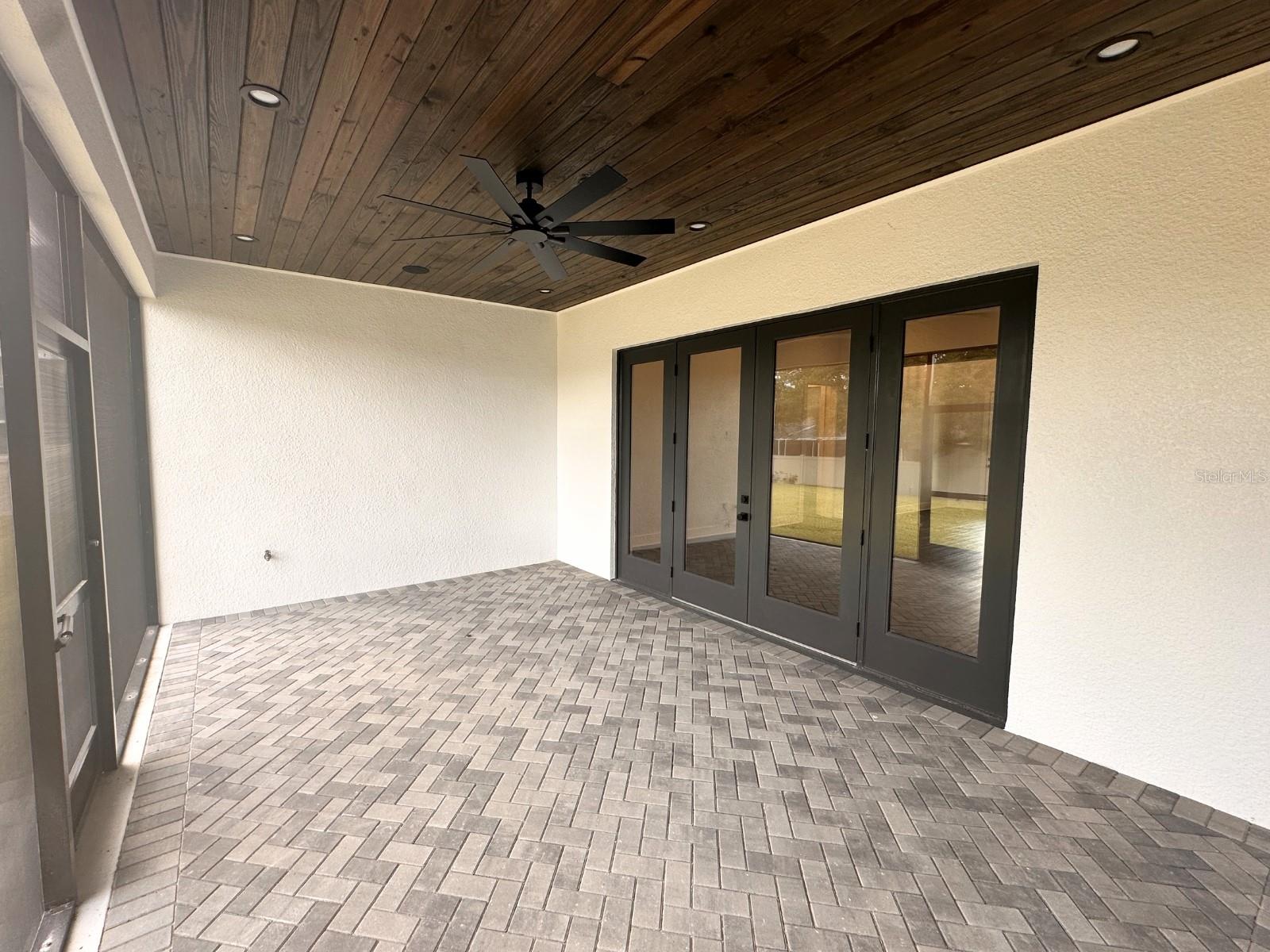 Image 39 of 41 For 1787 Lakehill Drive