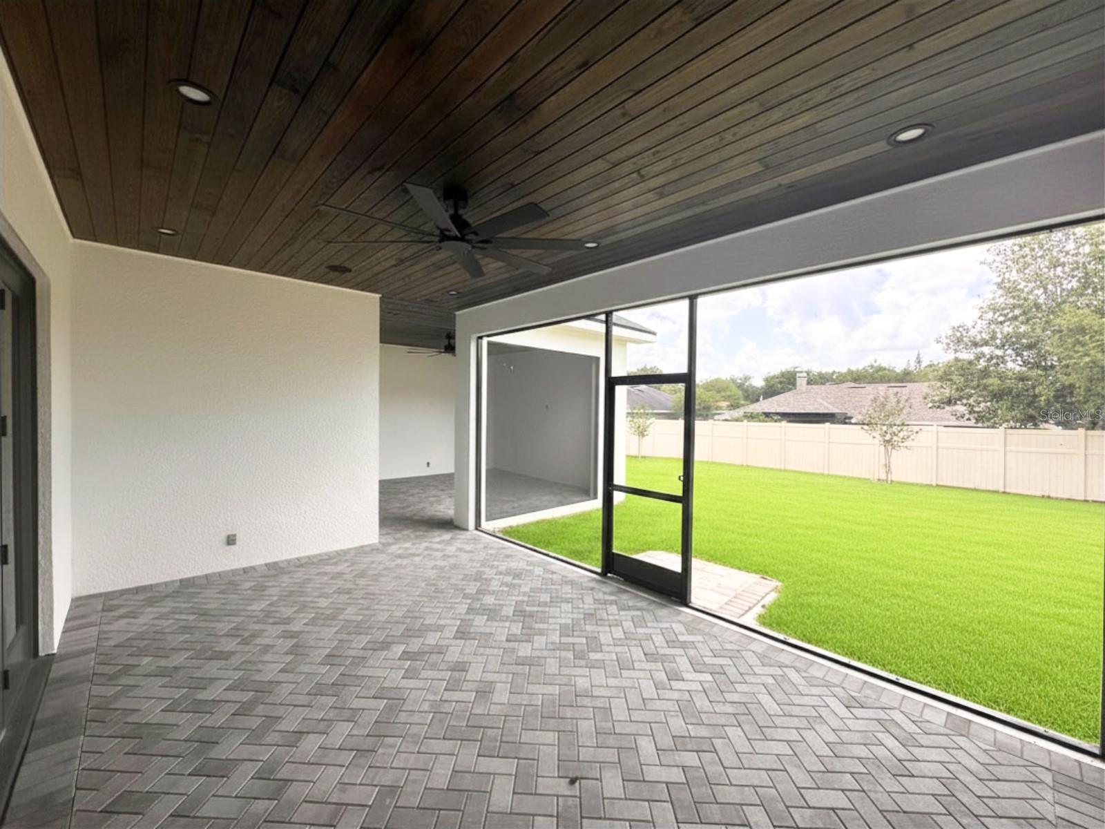 Image 40 of 41 For 1787 Lakehill Drive