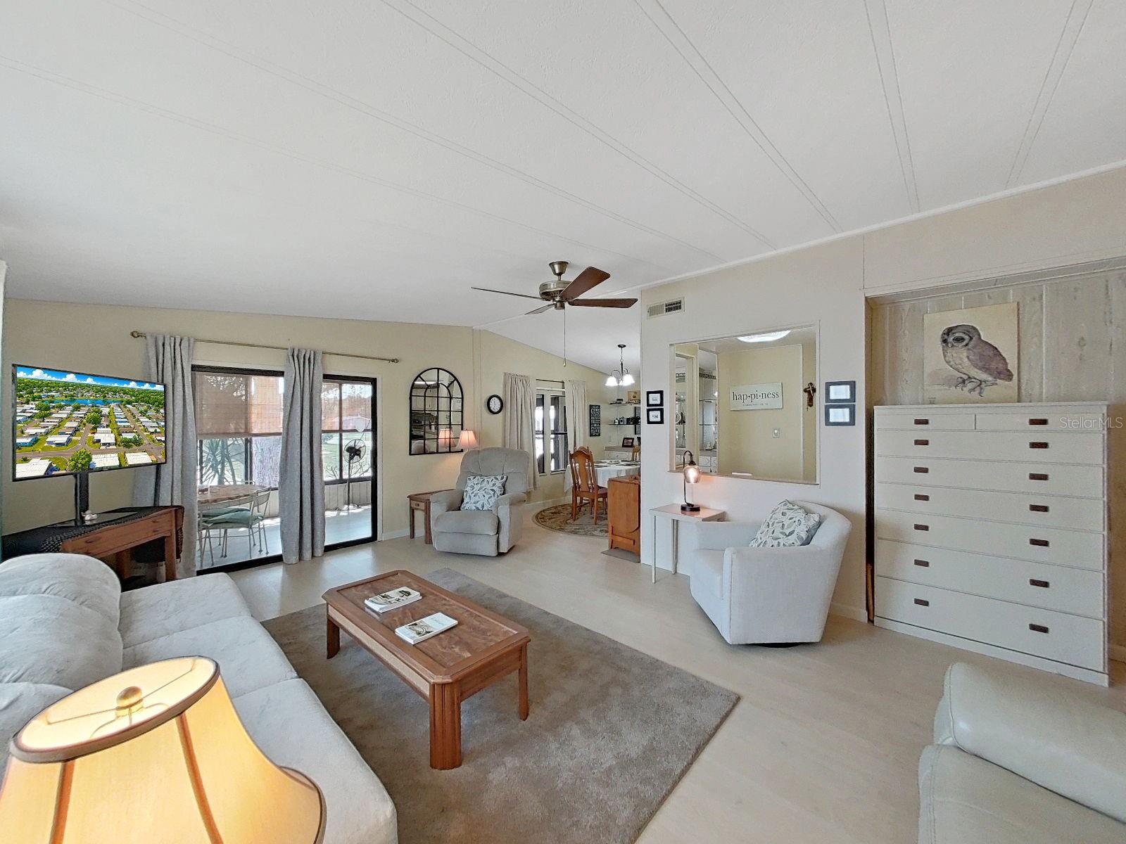 Image 20 of 45 For 5091 Lodgewood Dr