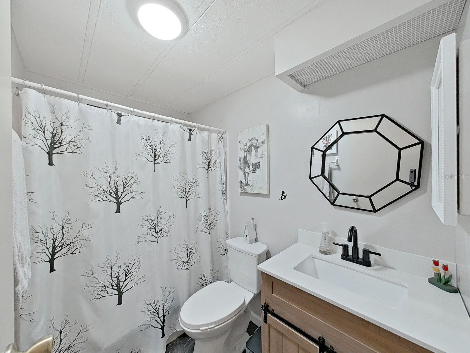 Image 30 of 45 For 5091 Lodgewood Dr