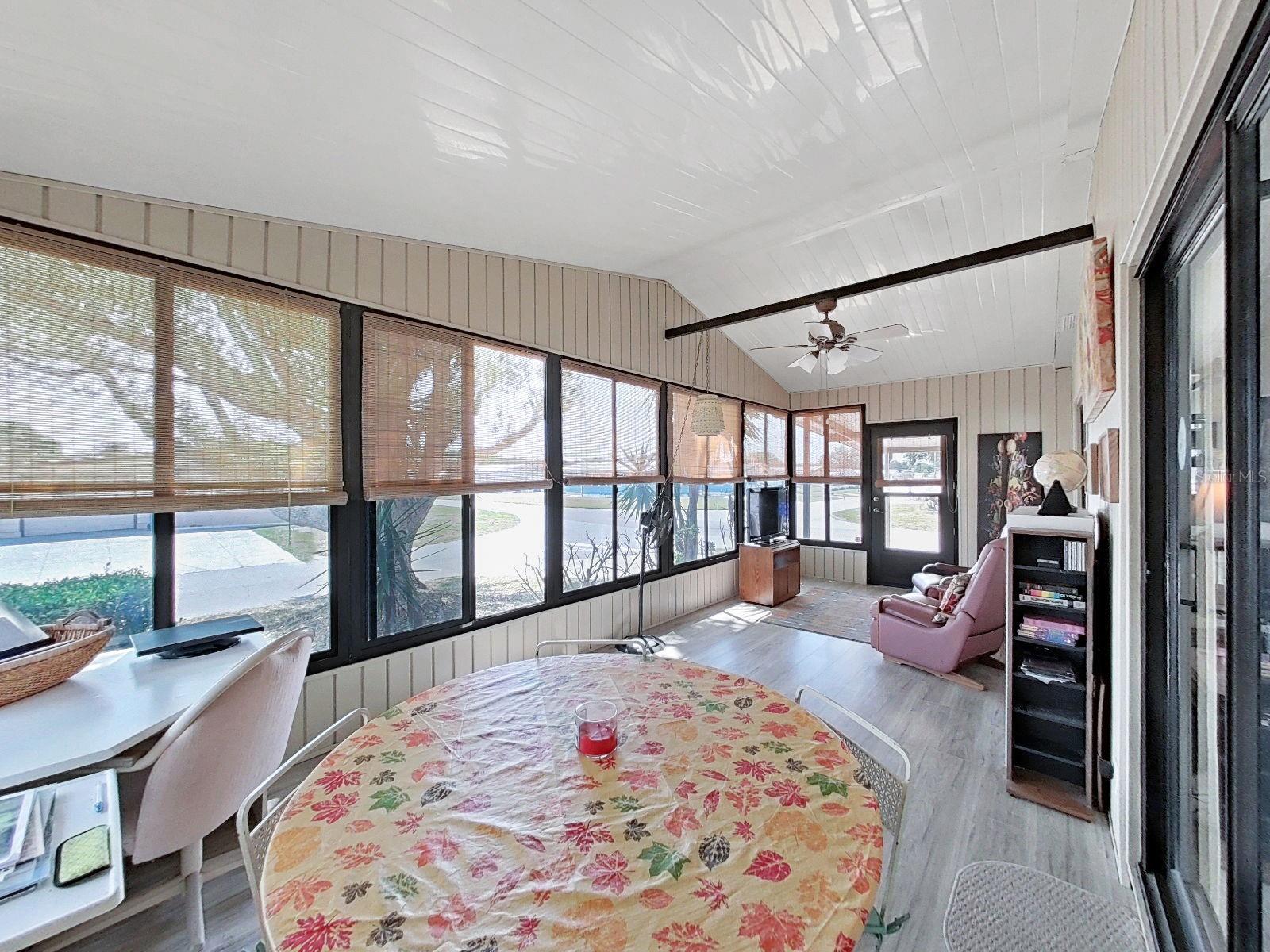 Image 31 of 45 For 5091 Lodgewood Dr