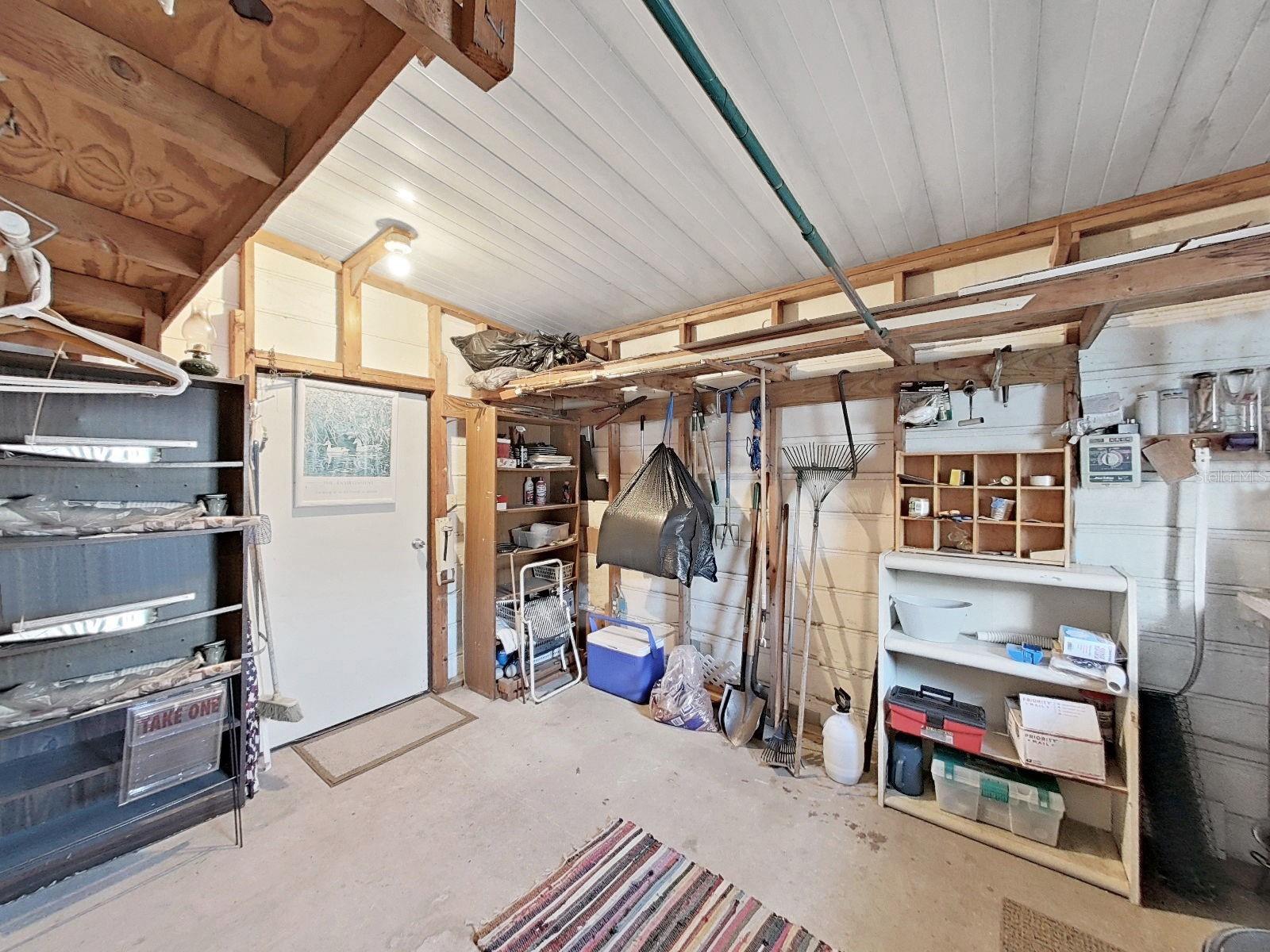 Image 38 of 45 For 5091 Lodgewood Dr