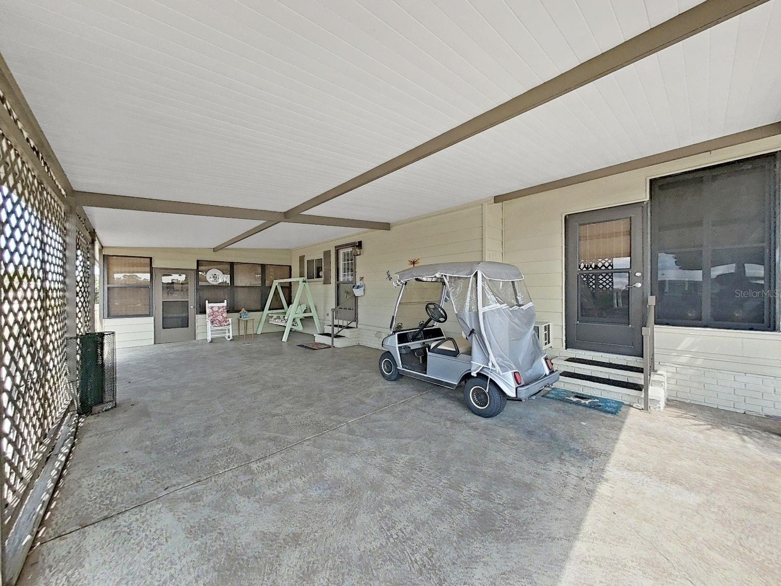 Image 7 of 45 For 5091 Lodgewood Dr