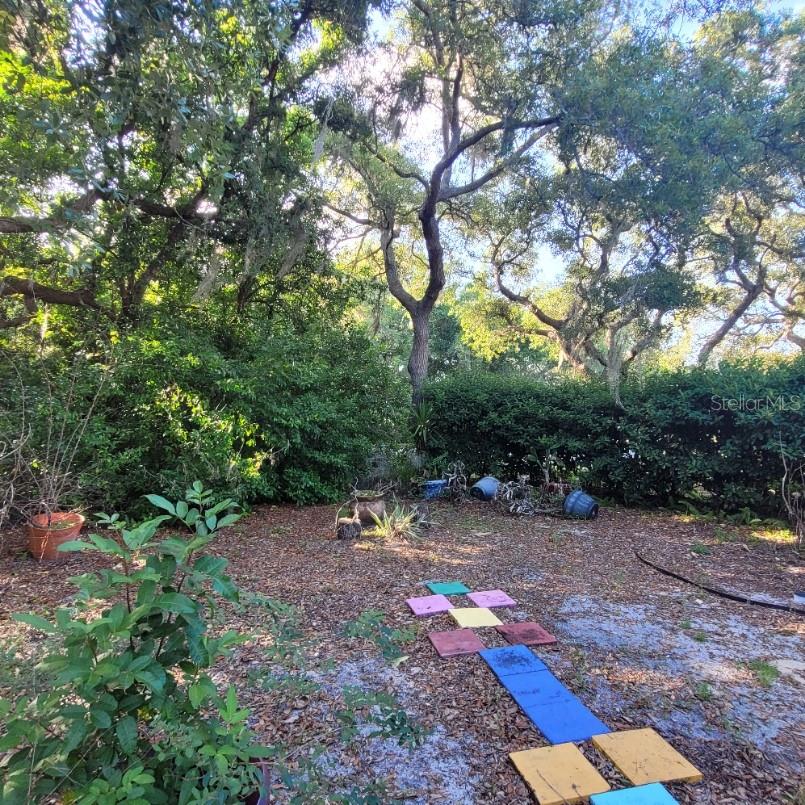Image 40 of 46 For 991 Old Cutler Road