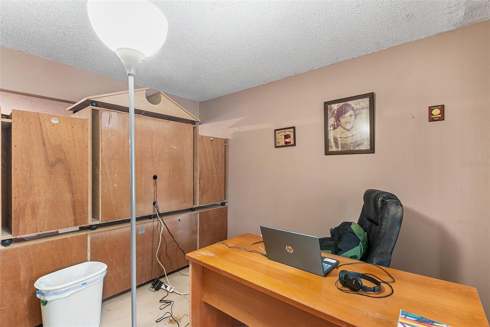 Image 16 of 29 For 1100 Martinique Drive 207