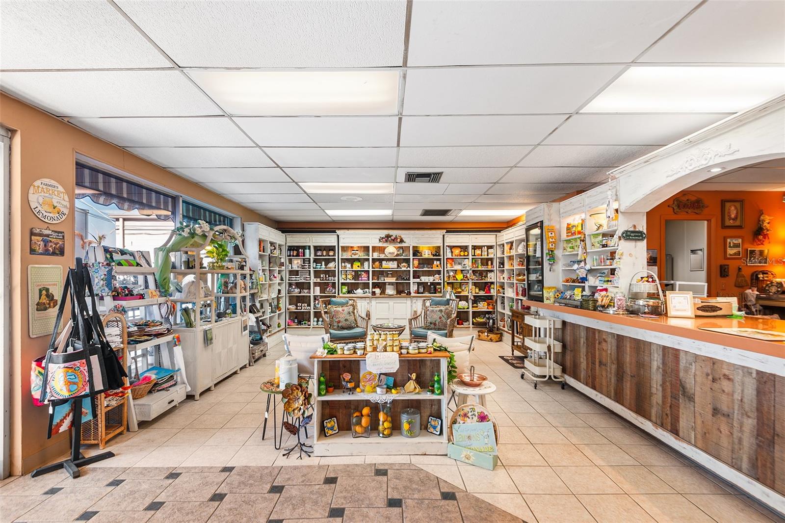 Image 6 of 18 For 155 Avenue B Sw